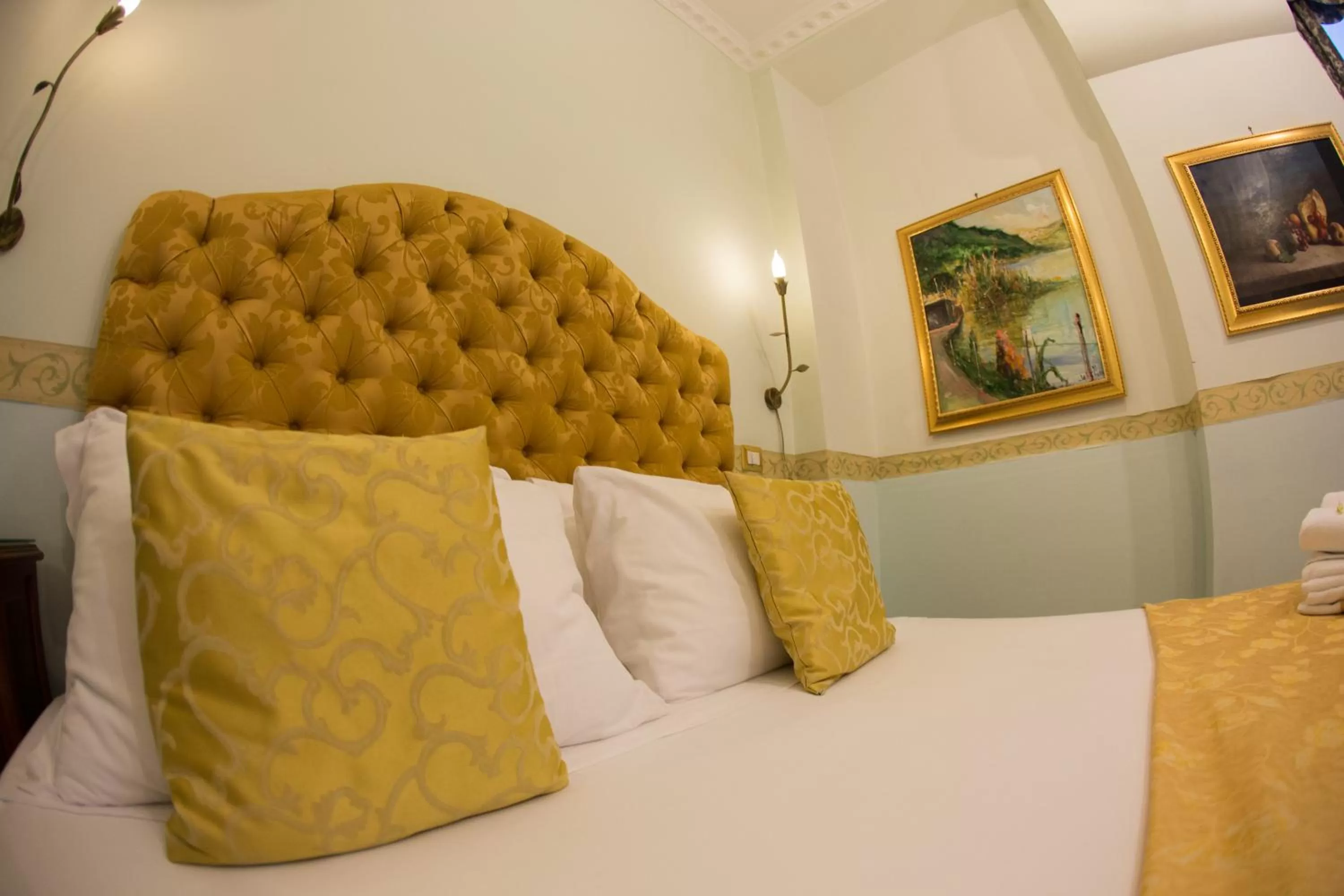 Bed in B&B Art Suite Santa Brigida