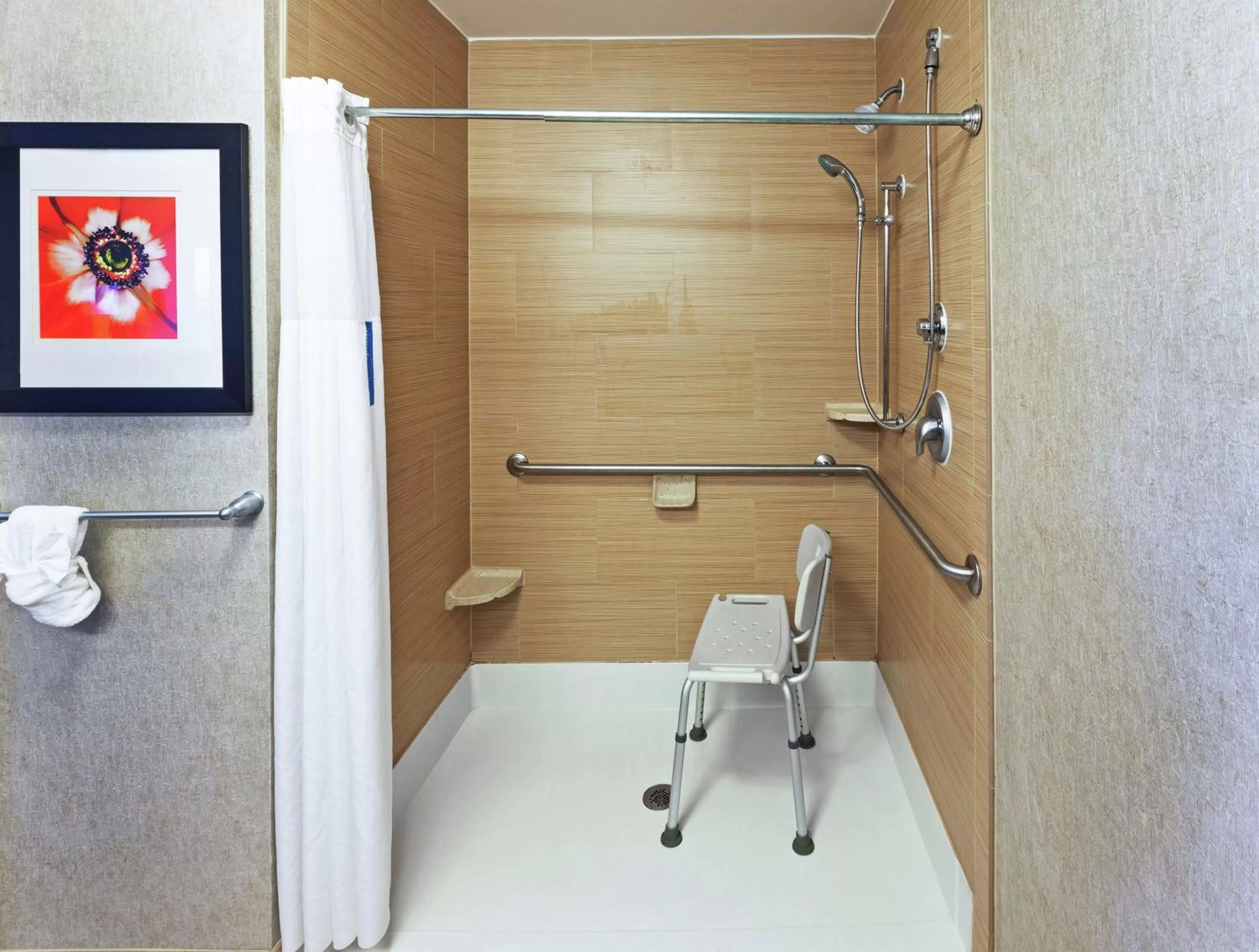 Bathroom in Hampton Inn & Suites Houston/League City