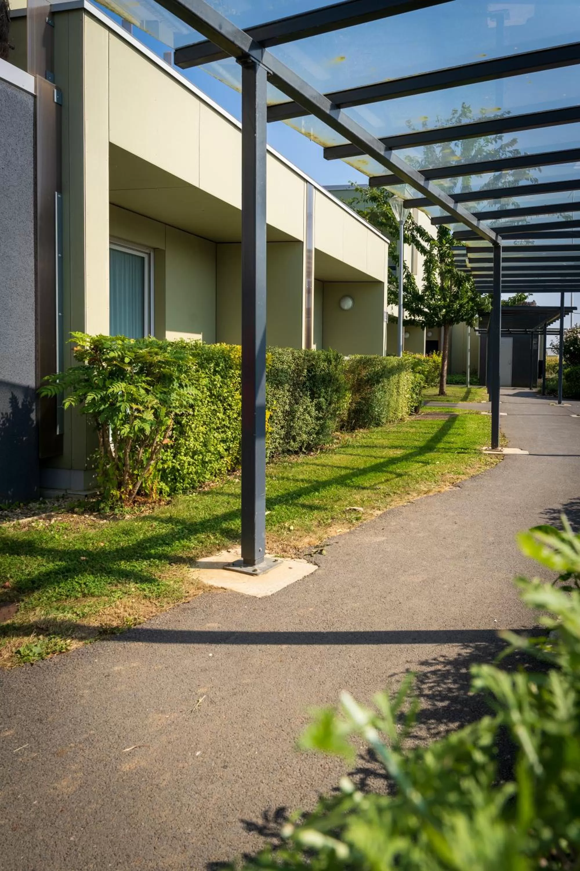 Garden in Hotel Libera Caen Colombelles