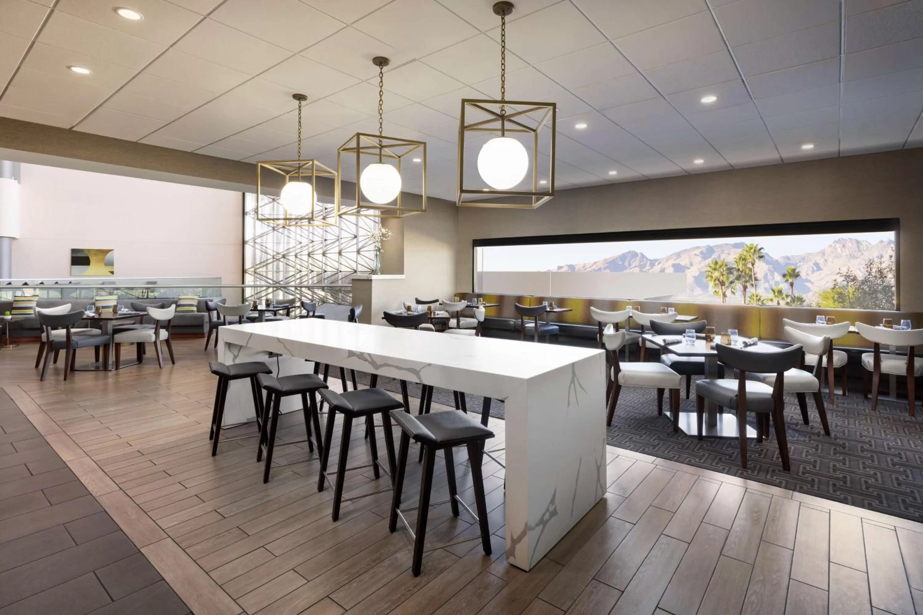 Restaurant/places to eat in Hilton Tucson East