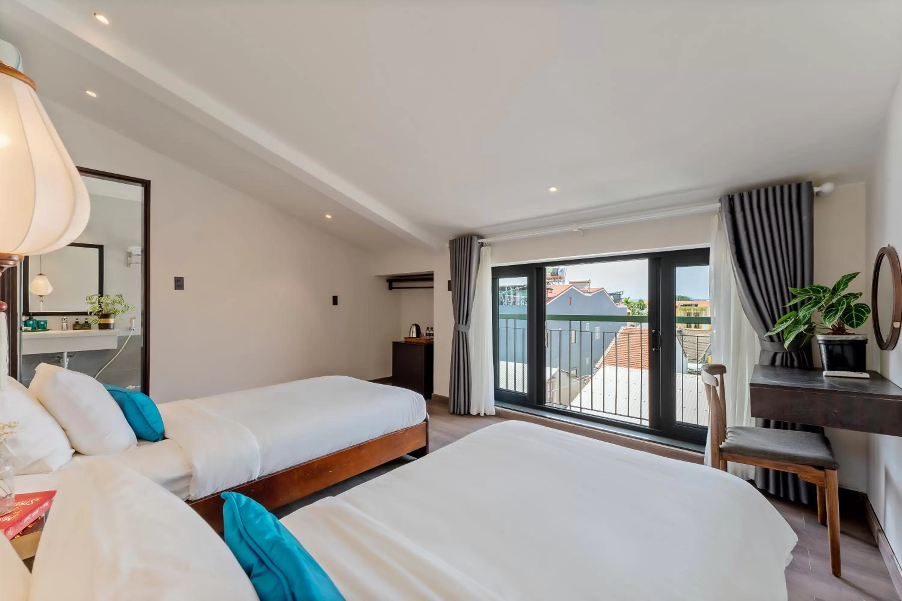 Bed in Lacasa Old Town Villa