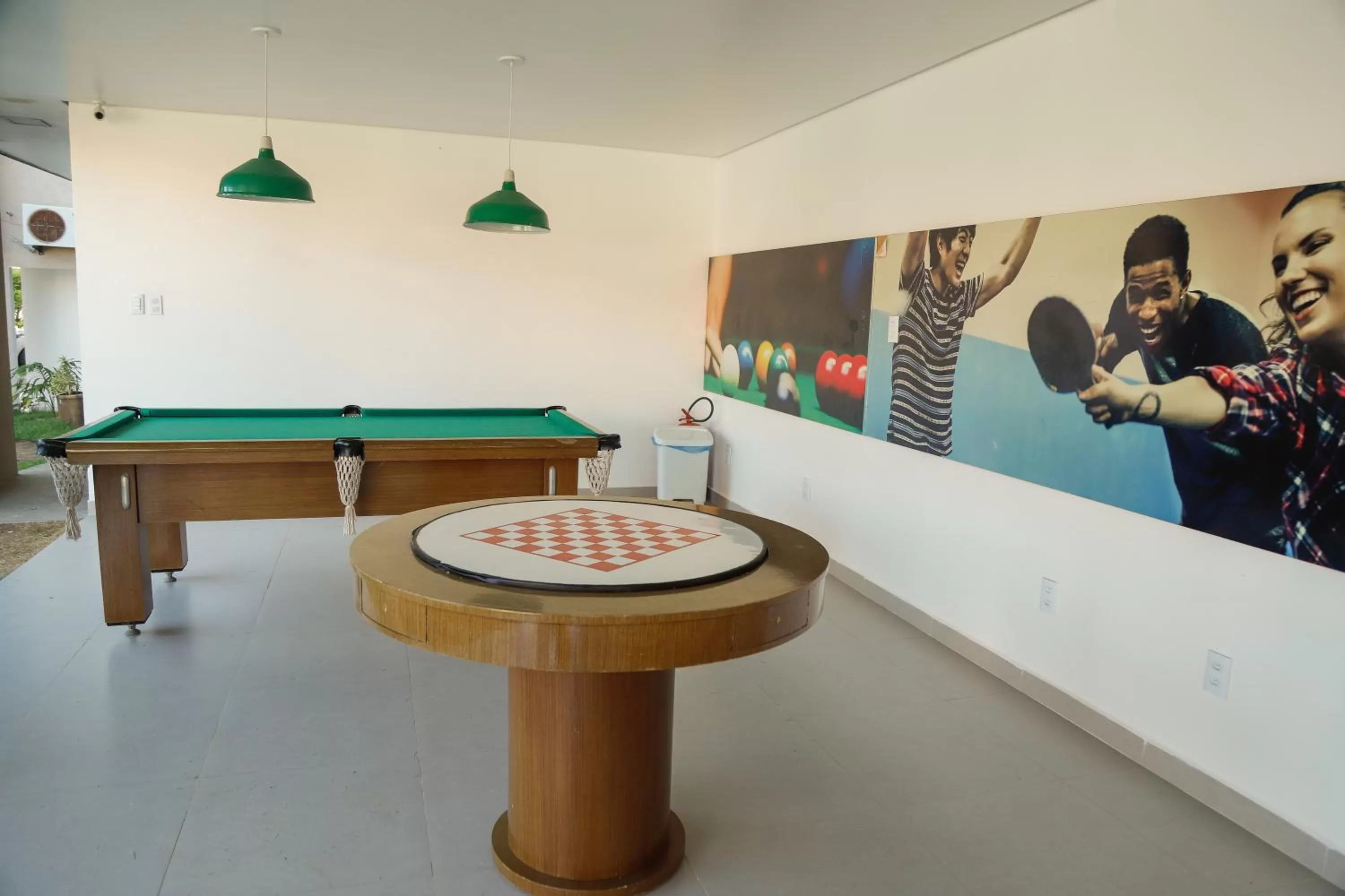 Table tennis in Pousada Sol e Mar