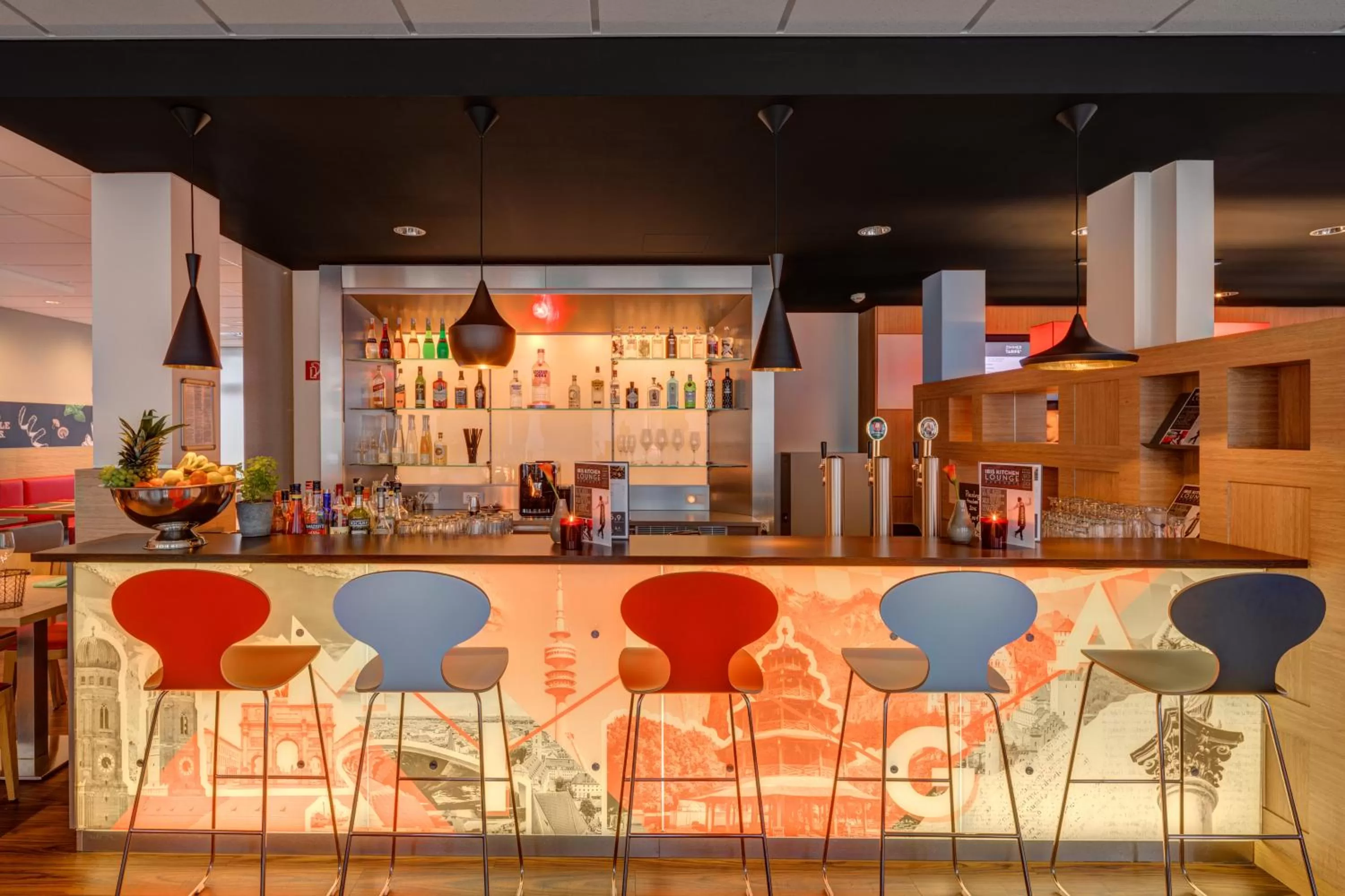 Lounge or bar in ibis München City Süd
