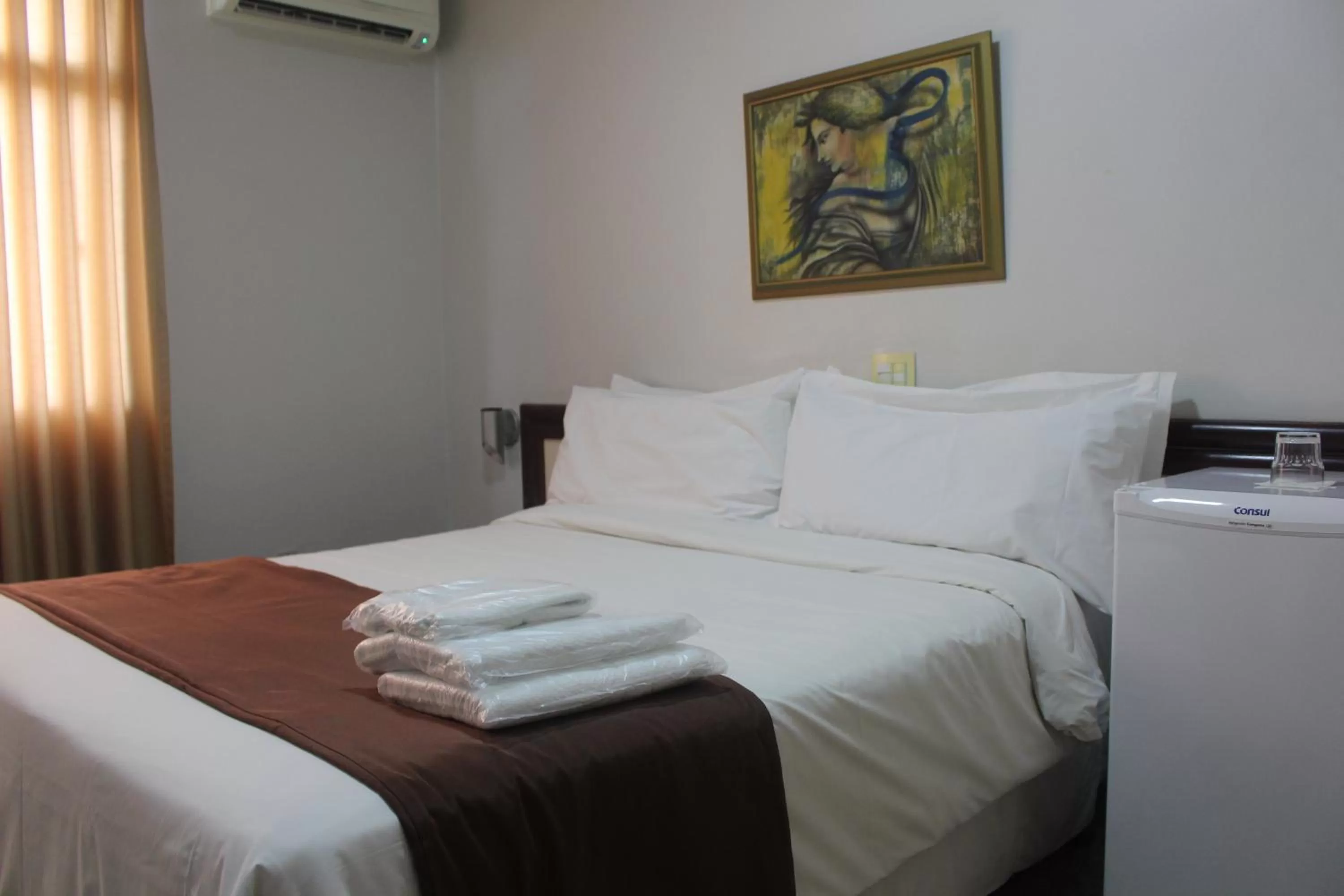 Bed in Hotel Oscar Econômico Montes Claros