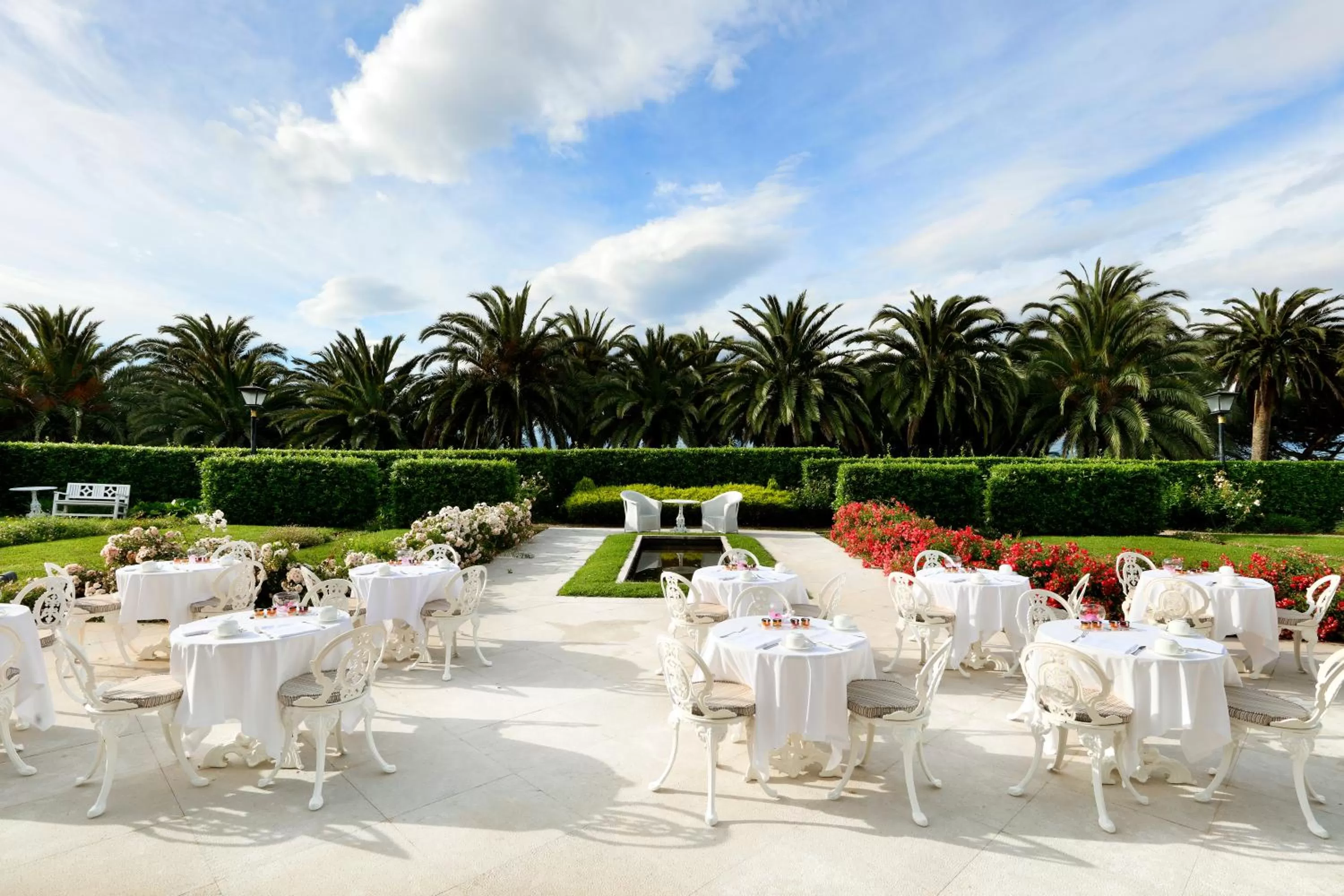 Balcony/Terrace in Eurostars Hotel Real