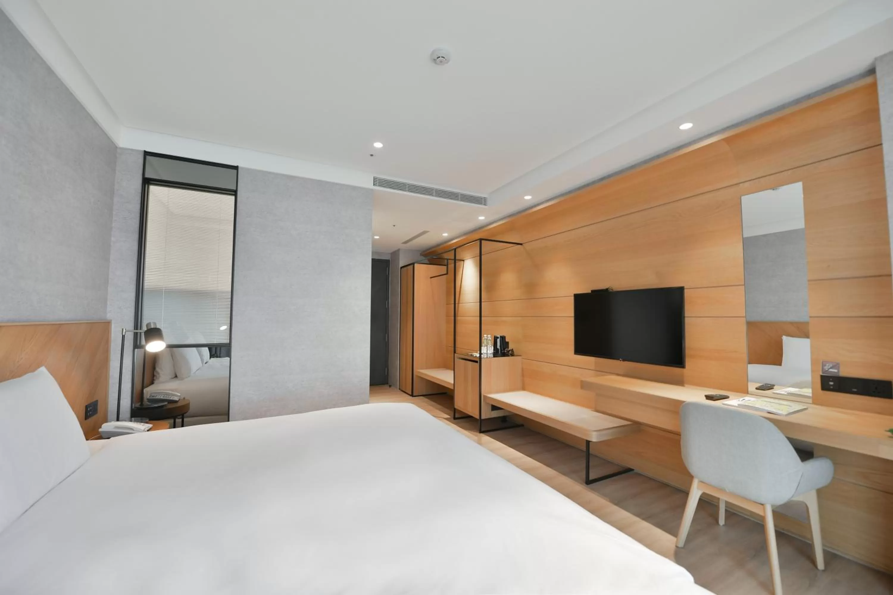 Photo of the whole room, Bed in CHECK inn Select New Taipei Sanchong