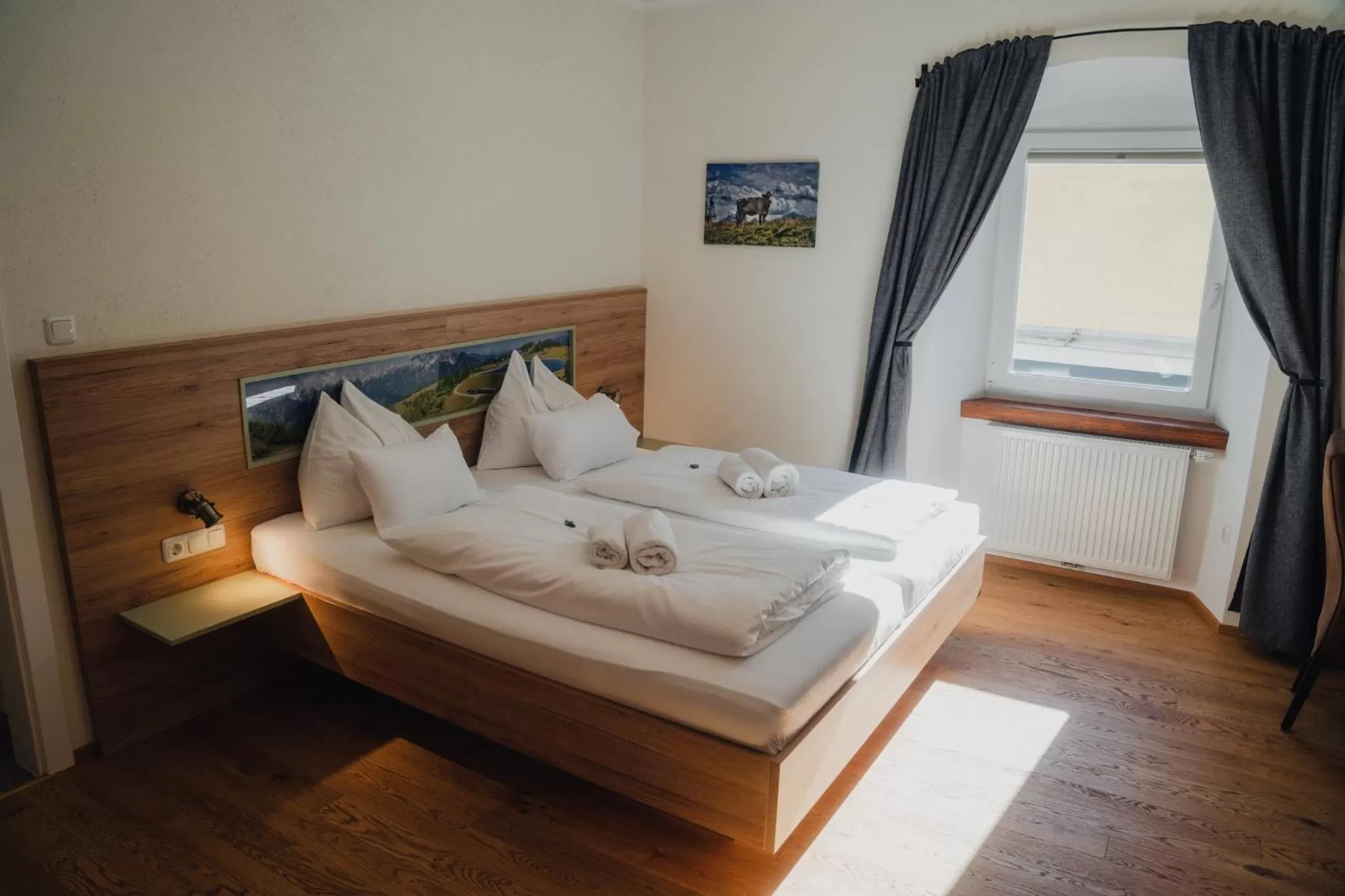 Bed in Hotel Restaurant DAS RÖSSL