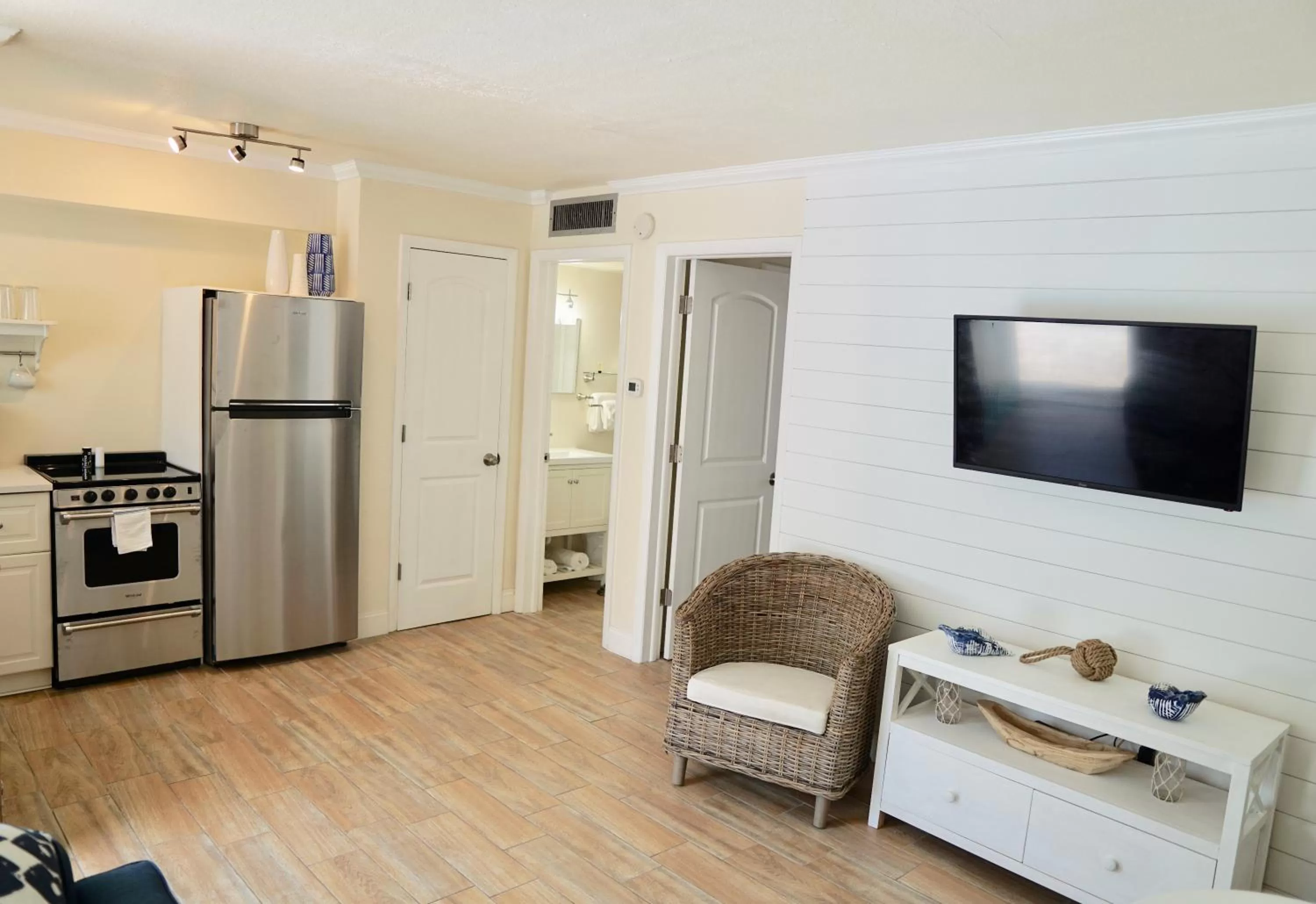 Living room in The Molloy - A Boutique Beach Resort
