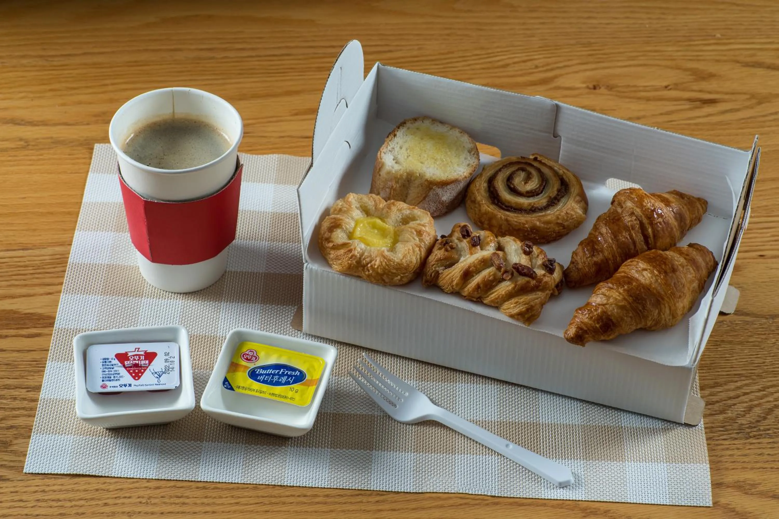 Restaurant/places to eat in Hotel Regent Marine The Blue