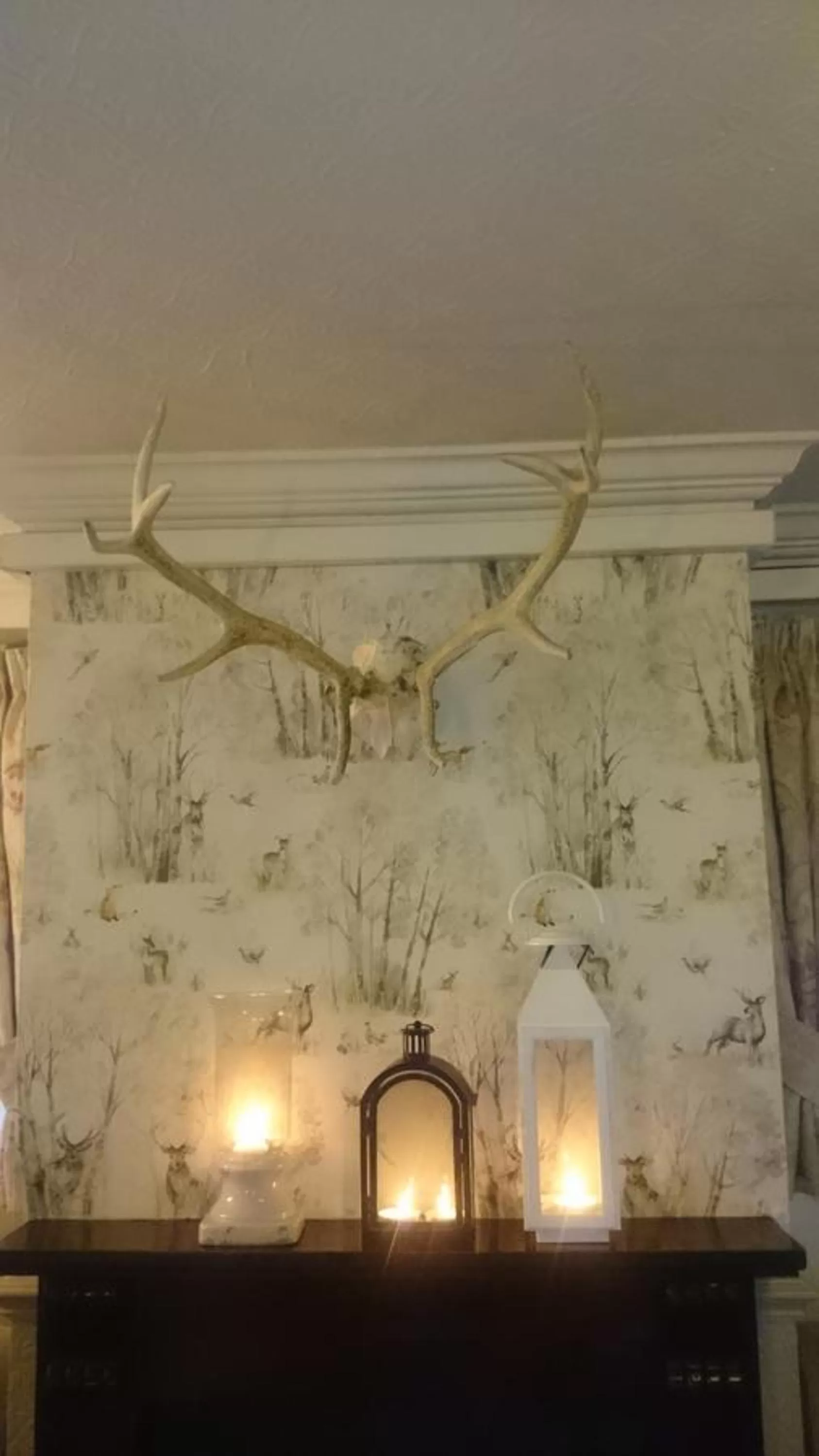 Decorative detail in George and Dragon Ashbourne