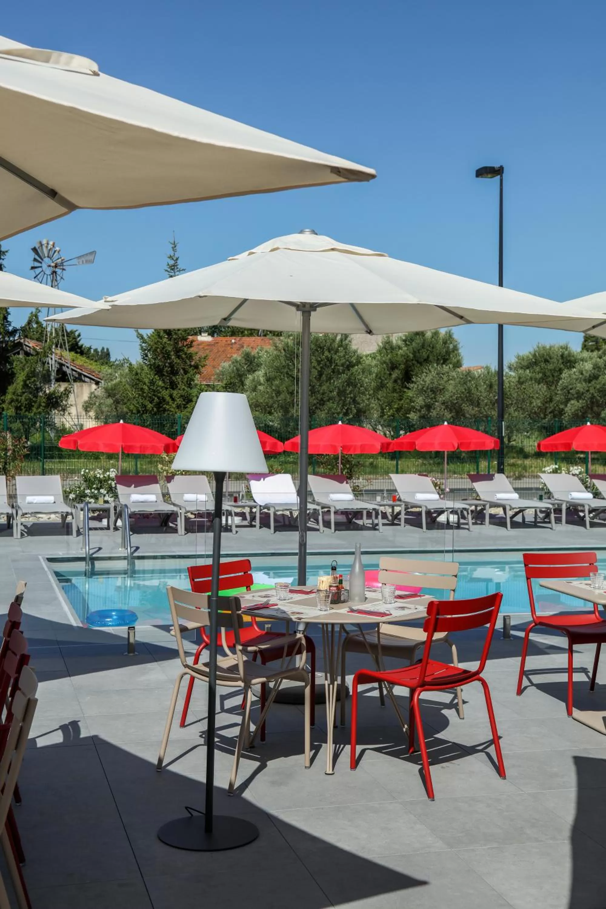 Patio in ibis Orange Centre Echangeur A7 A9