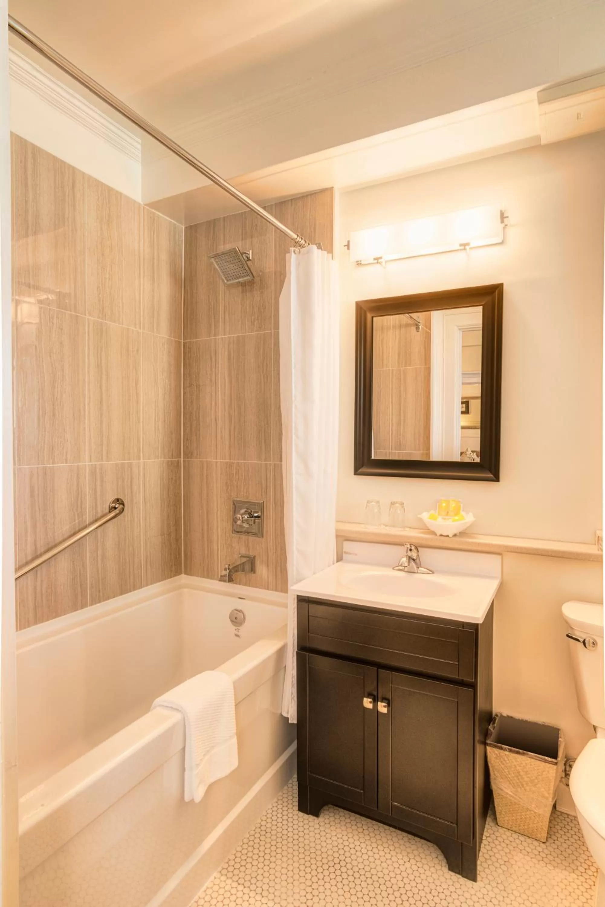 Bathroom in The Inn at the Union Club of British Columbia