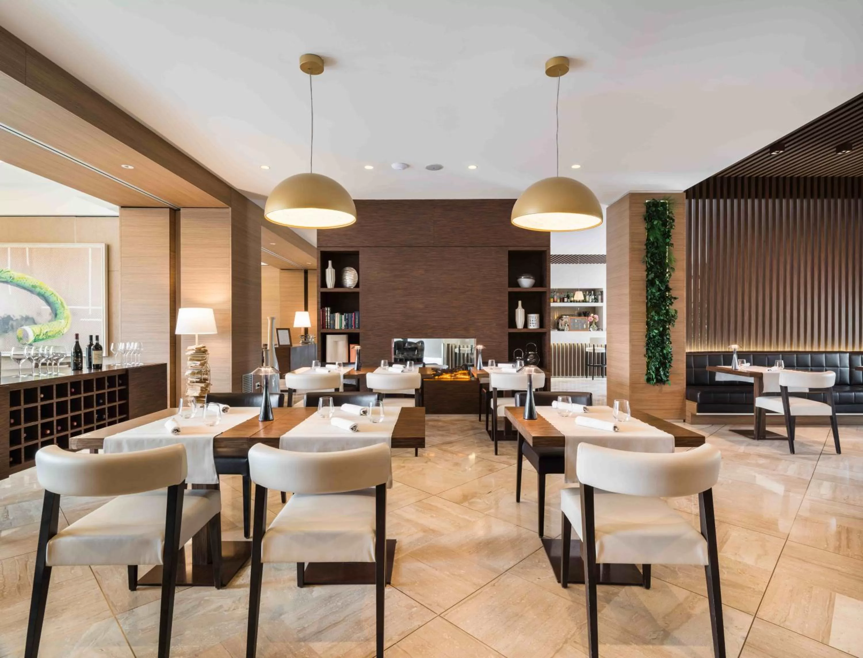 Restaurant/places to eat in Enjoy Garda Hotel