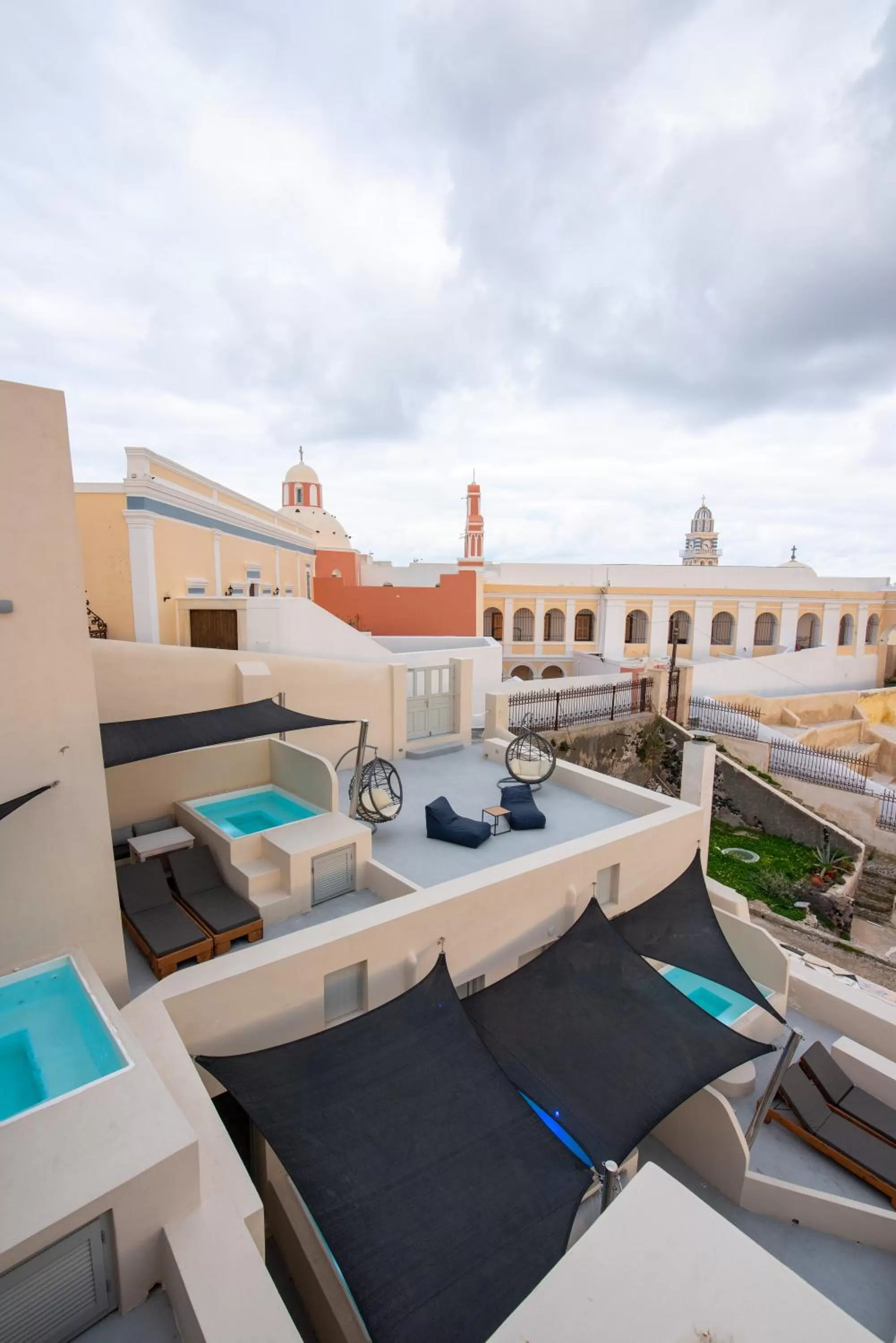 Property building in Caldera Cliff Illusion