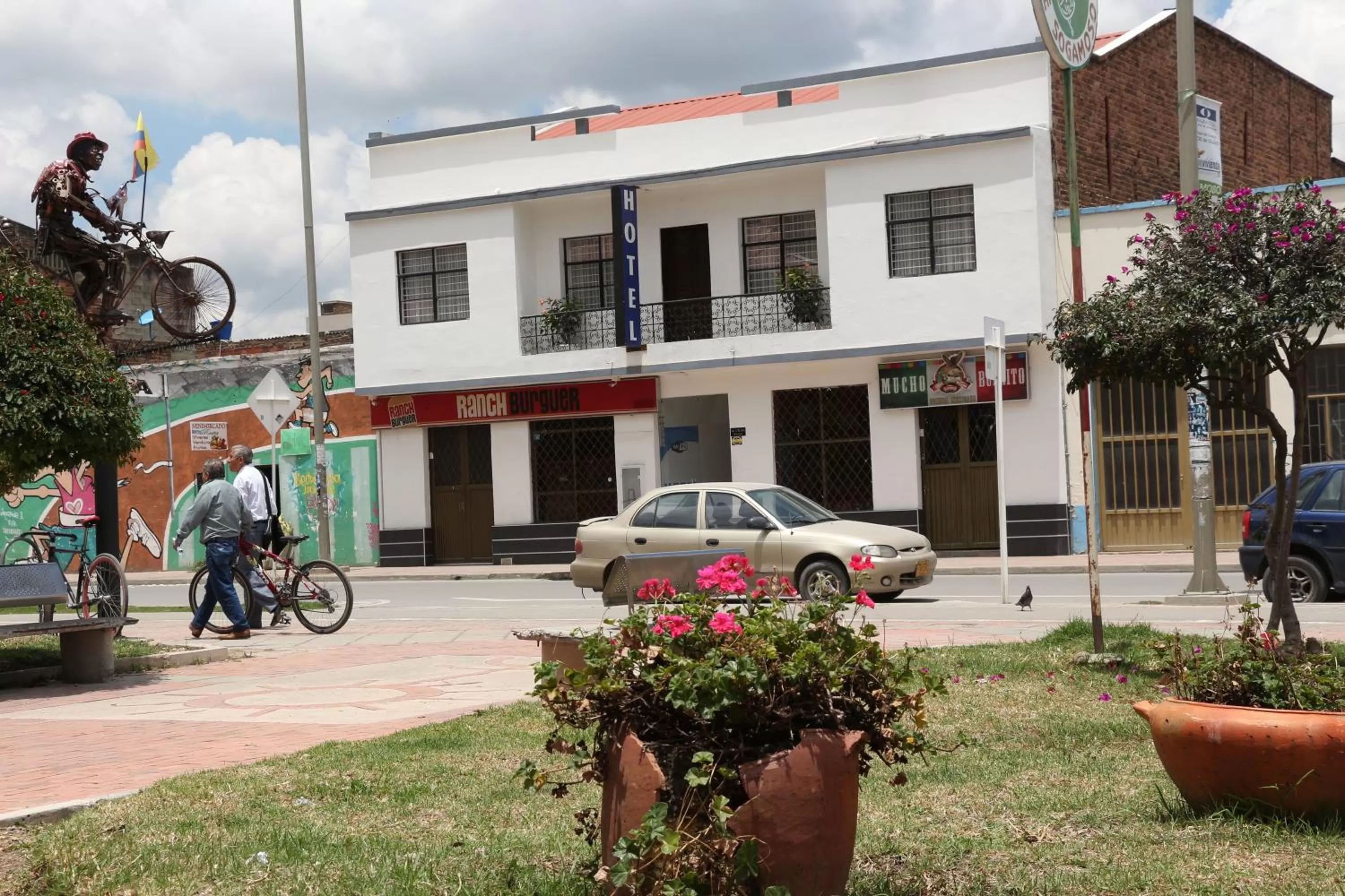 Facade/entrance in Hotel Abadia