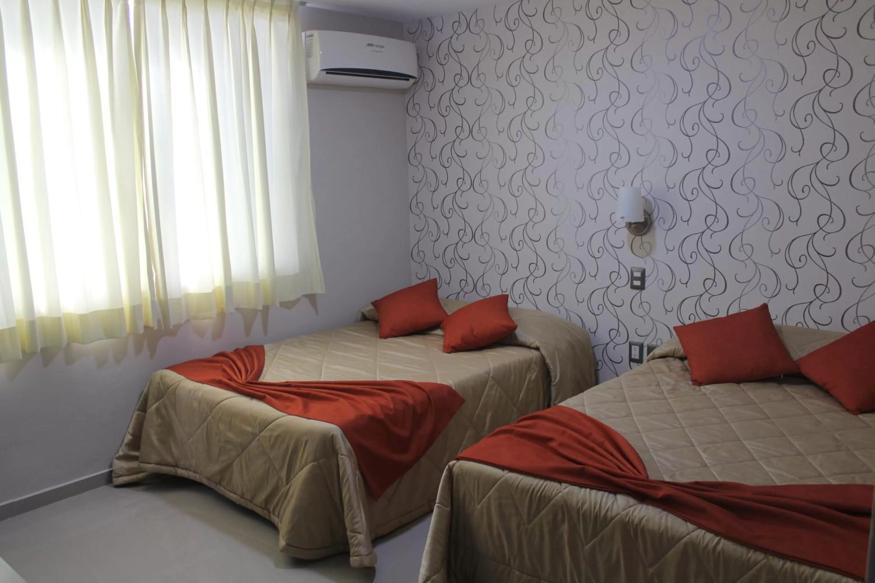 Bedroom, Bed in Suites San Luis