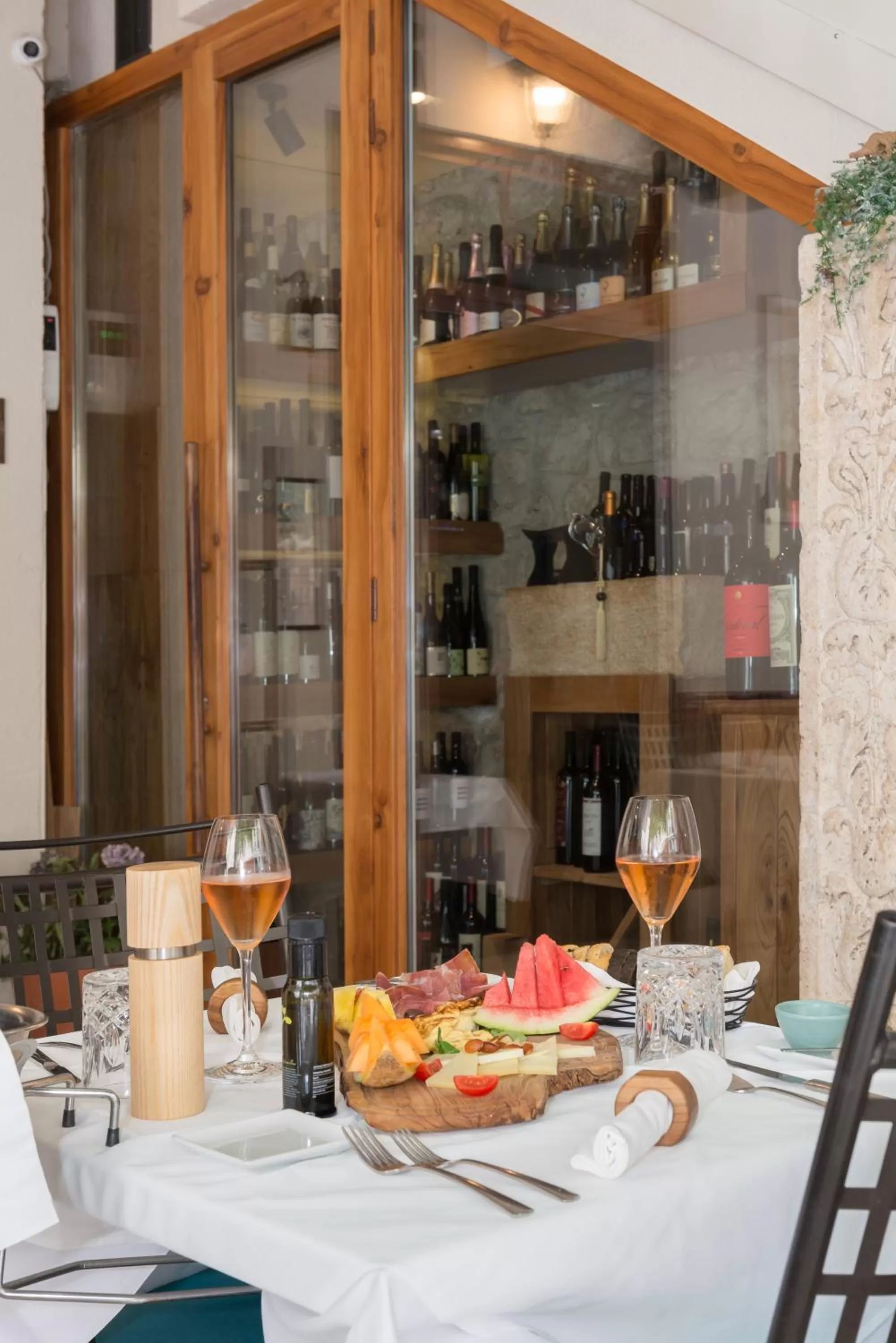 Restaurant/places to eat in Makarun Heritage Rooms