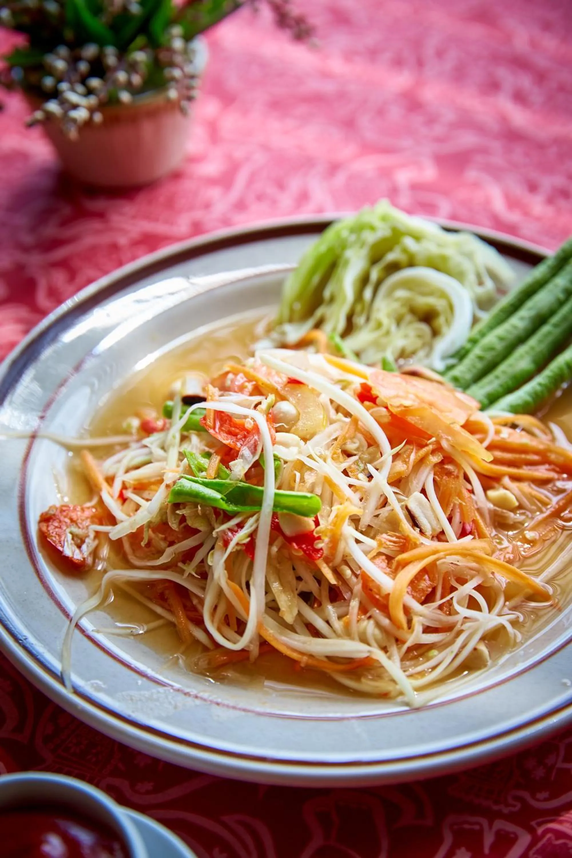 Restaurant/places to eat in Sivalai Place