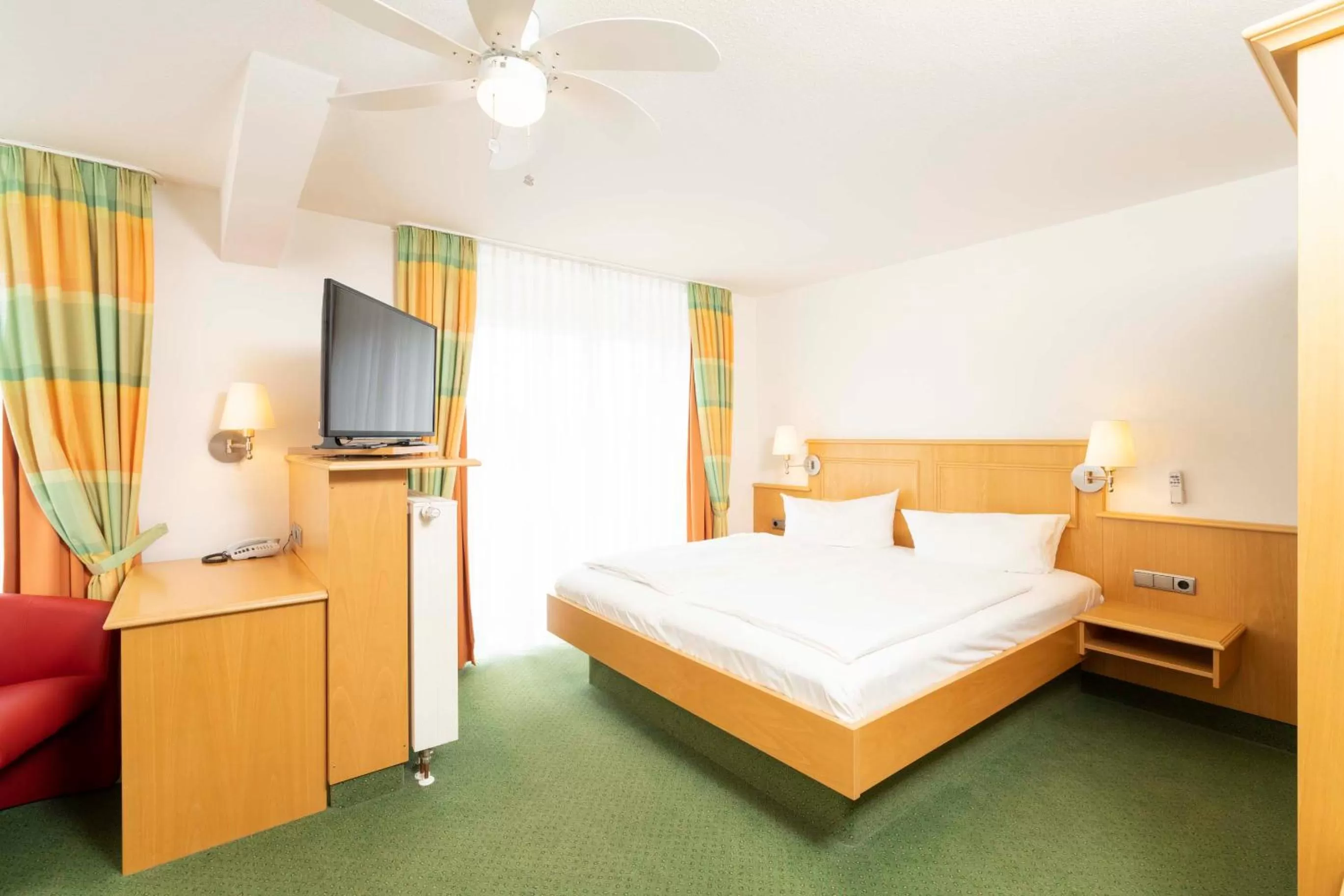 Bed in Hotel Brauerei Gasthof Höhn