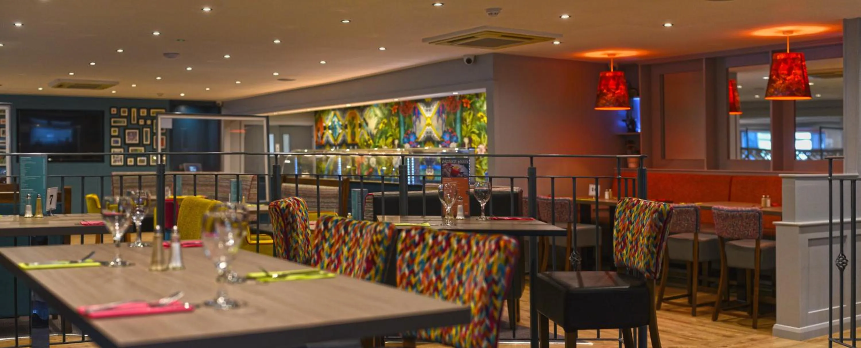 Restaurant/places to eat in The Lodge Hotel