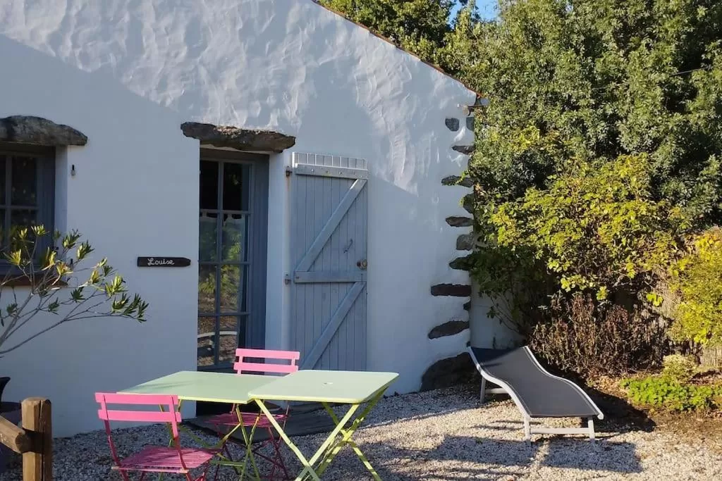Table Tennis in Les granges du chiron