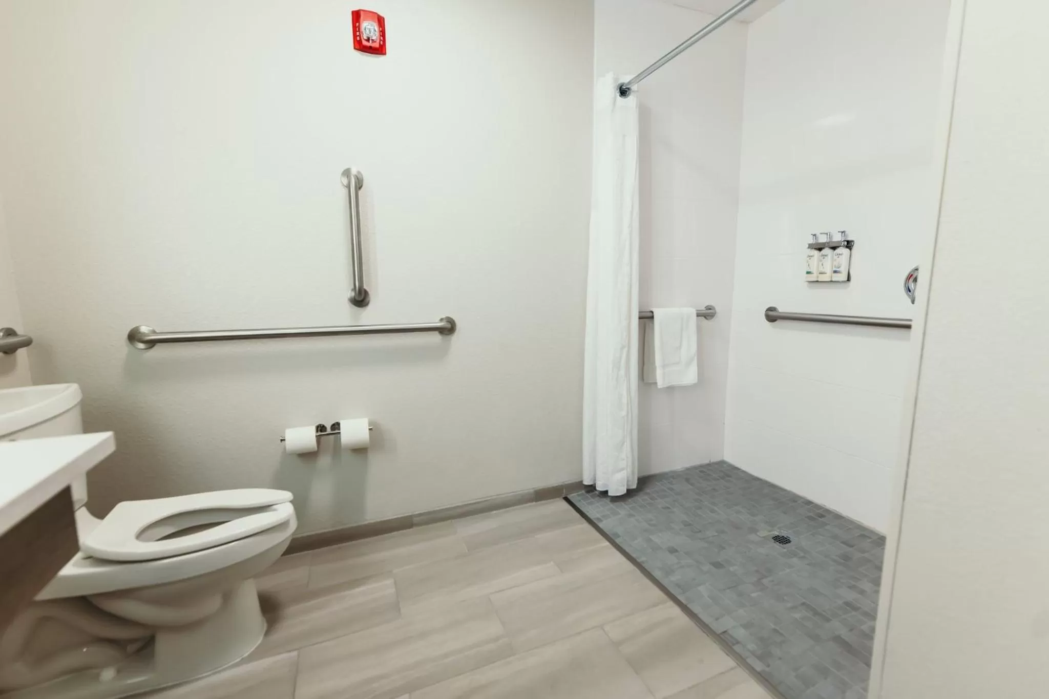 Bathroom in Holiday Inn Express and Suites Urbandale Des Moines by IHG