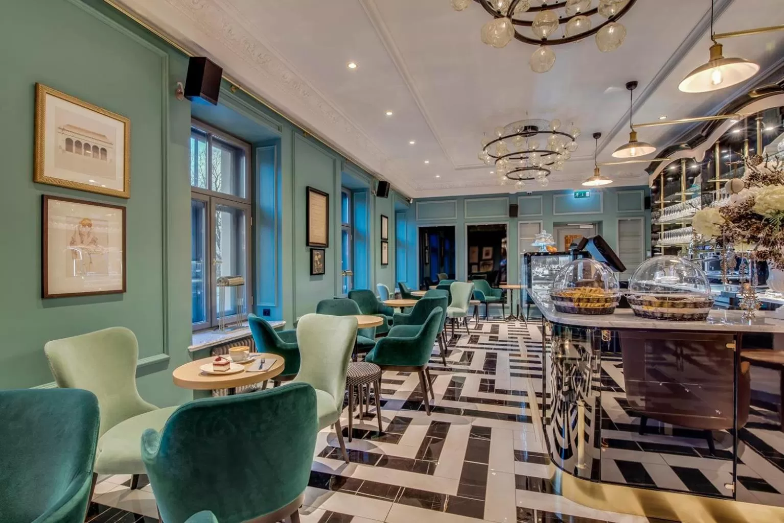 Restaurant/places to eat in Grand Poet Hotel and SPA by Semarah