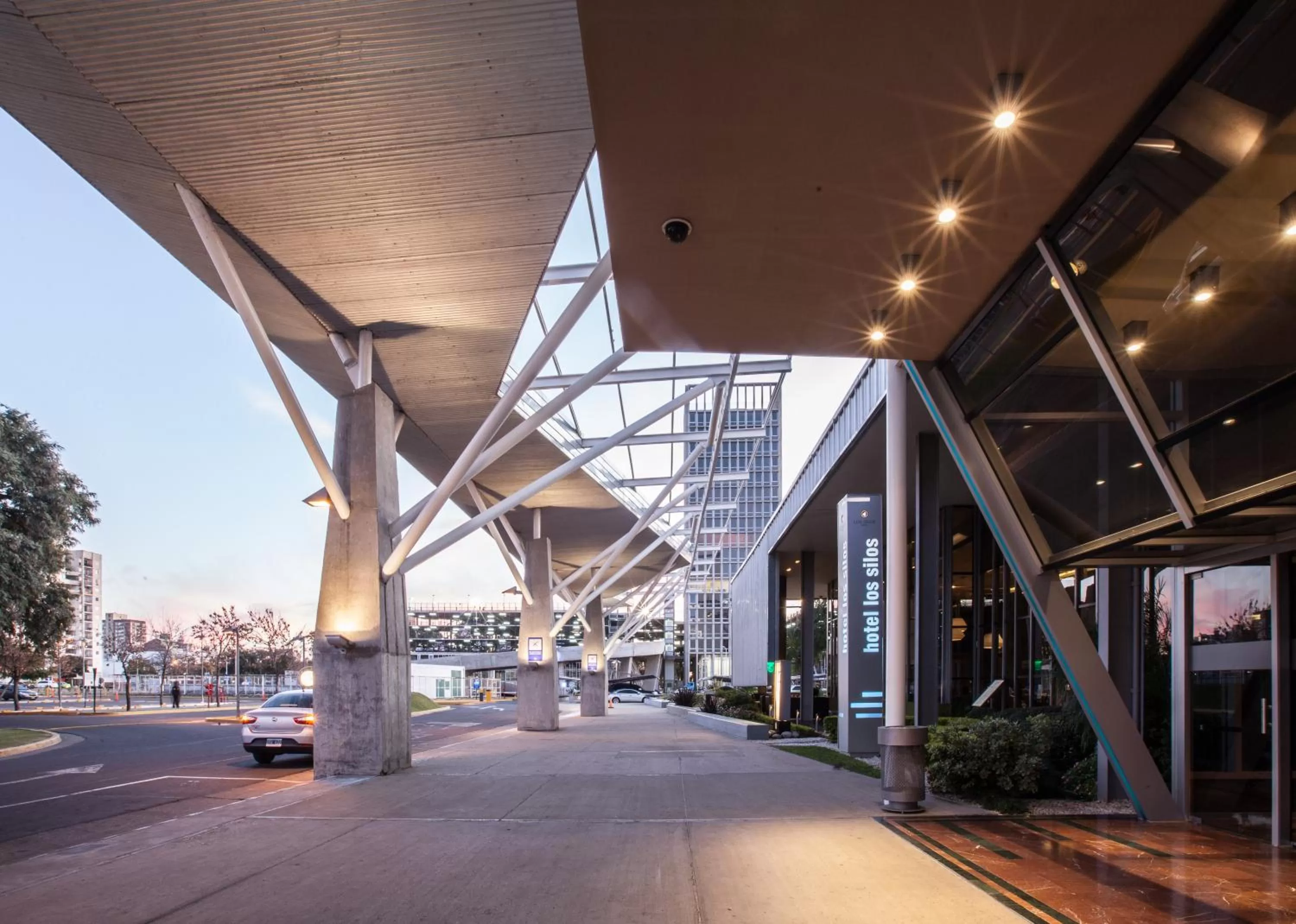Facade/entrance in Los Silos Hotel