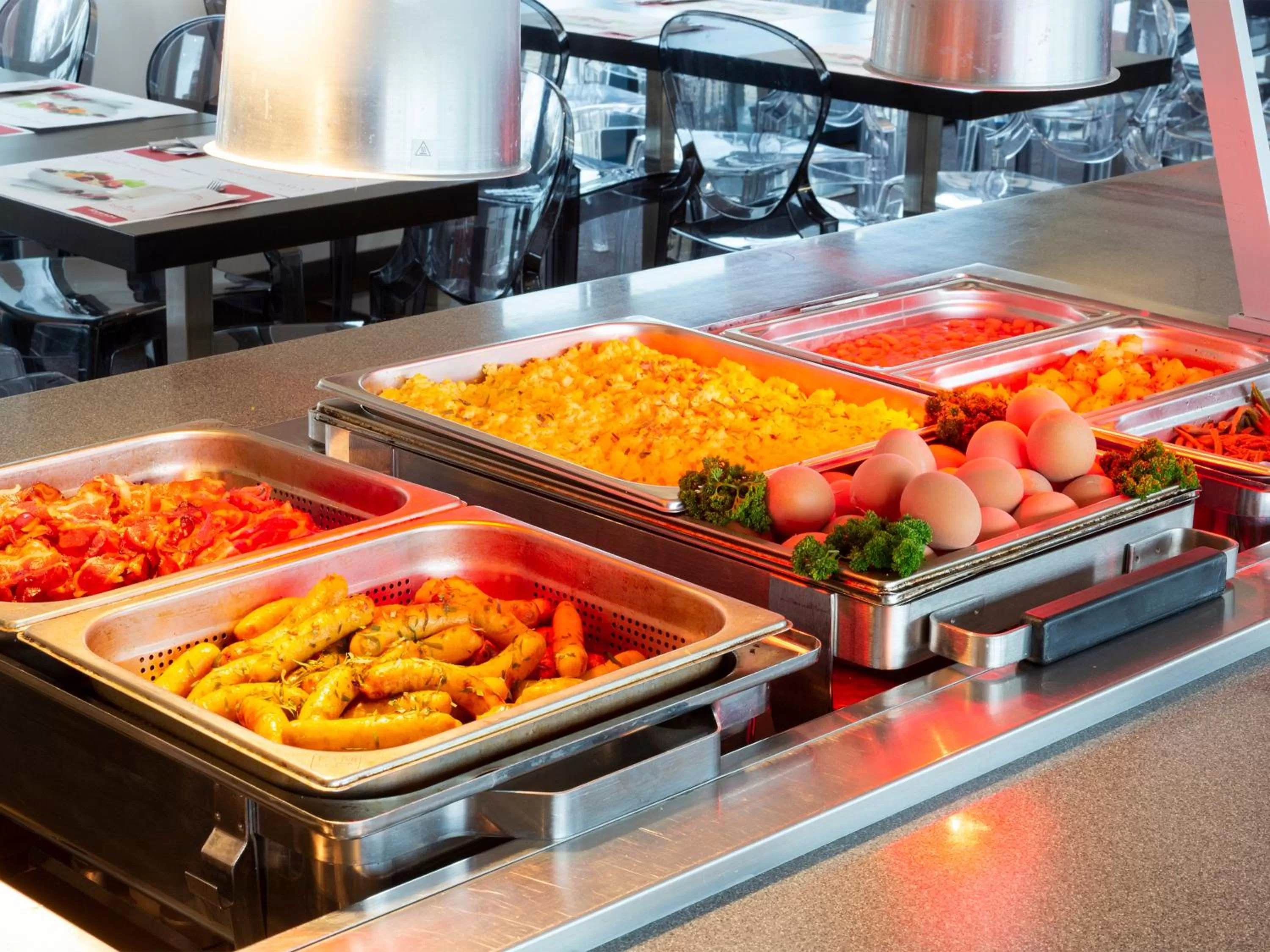 Breakfast, Food in Hotel Ramada Brussels Woluwe