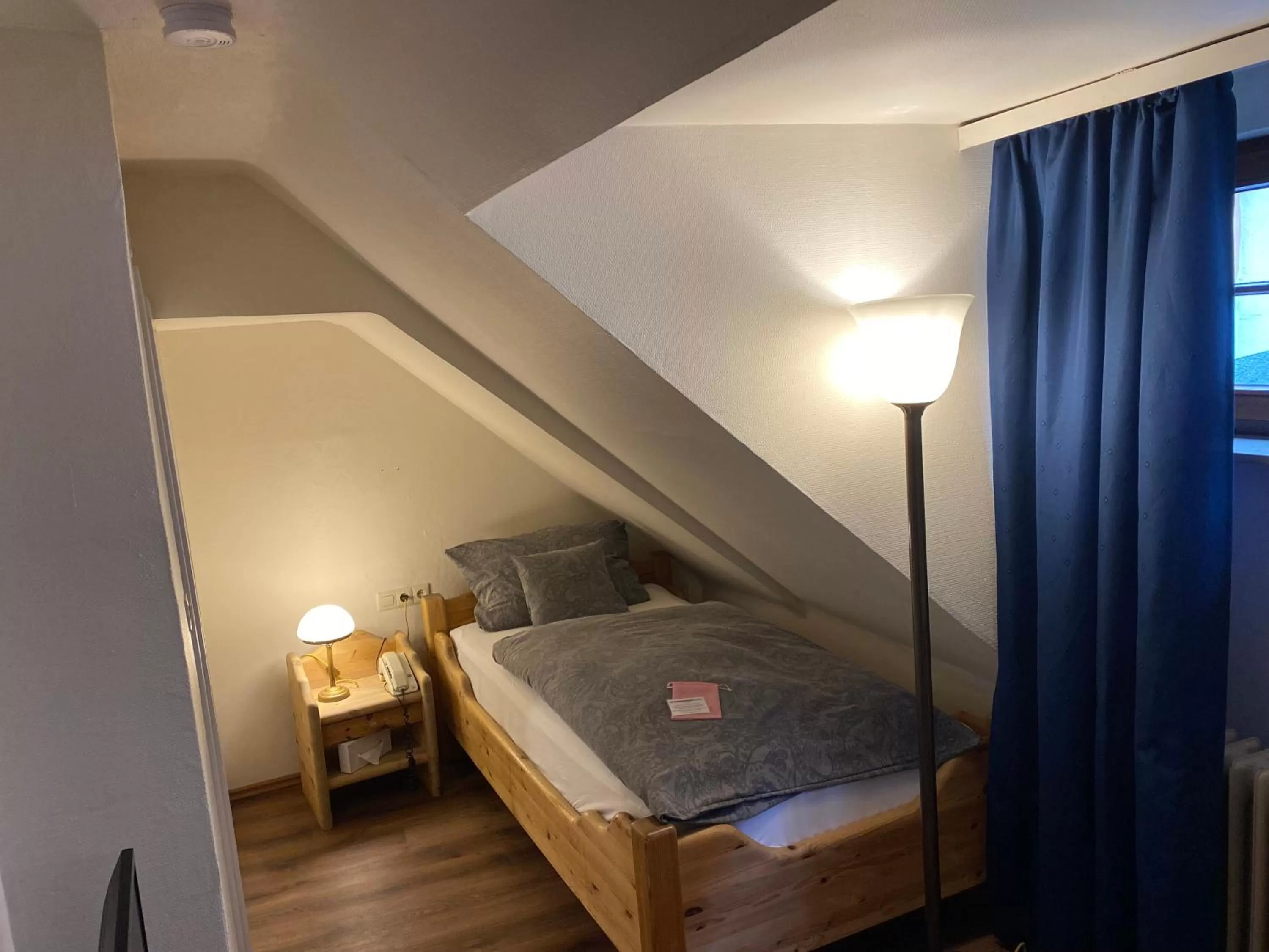 Property building, Bed in Marktplatzhotel - Restaurant Tafelspitz