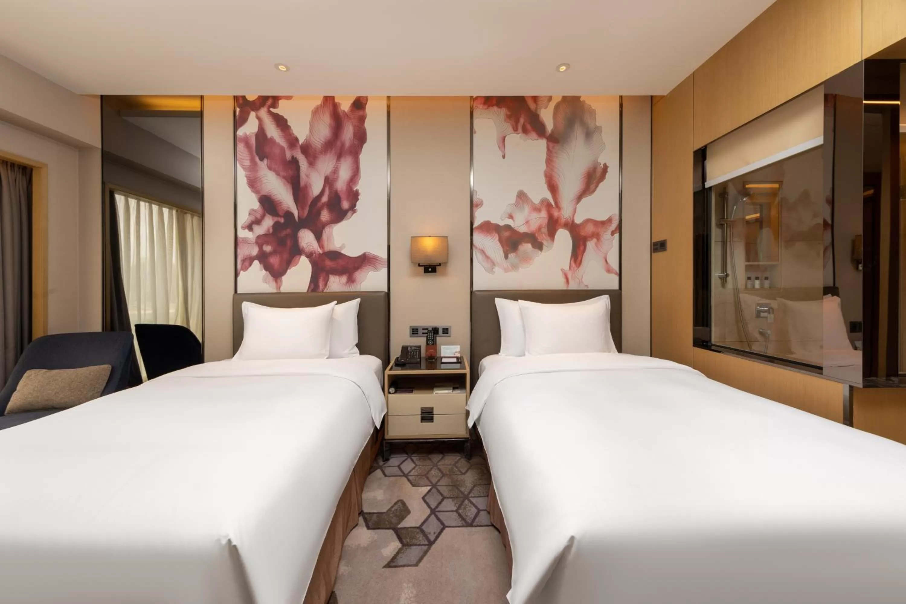 Bed in Zhuhai Longzhuda International Hotel - 24hours stay