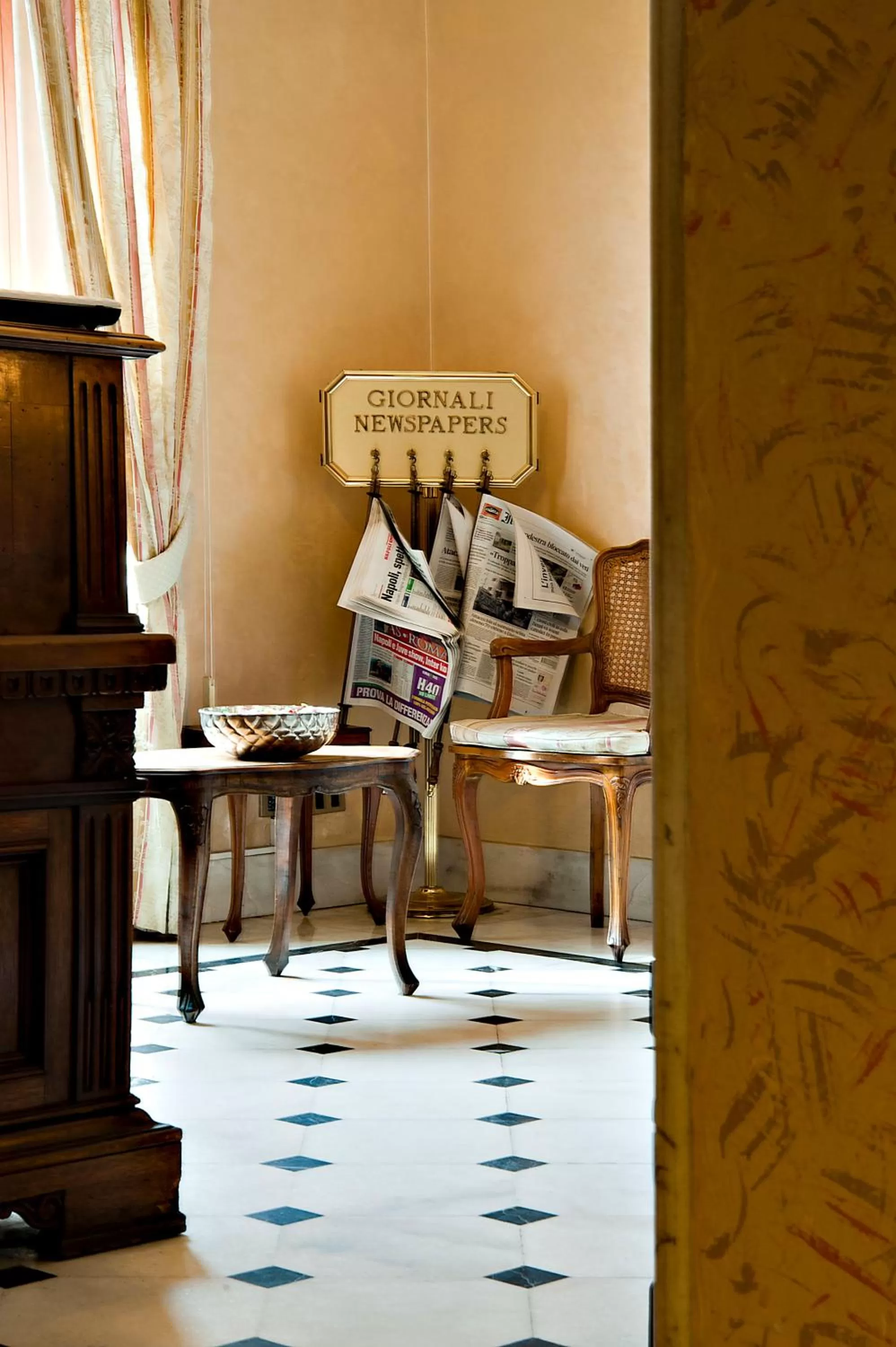 Lobby or reception in Hotel Arco Di Travertino