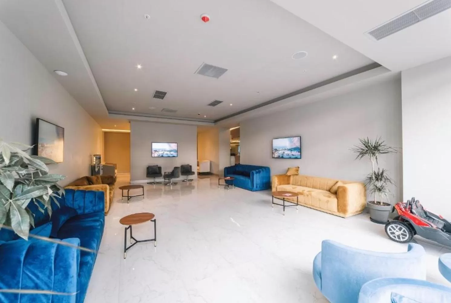 TV and multimedia in Elegance Sea View Aparthotel In Orbi City Batumi