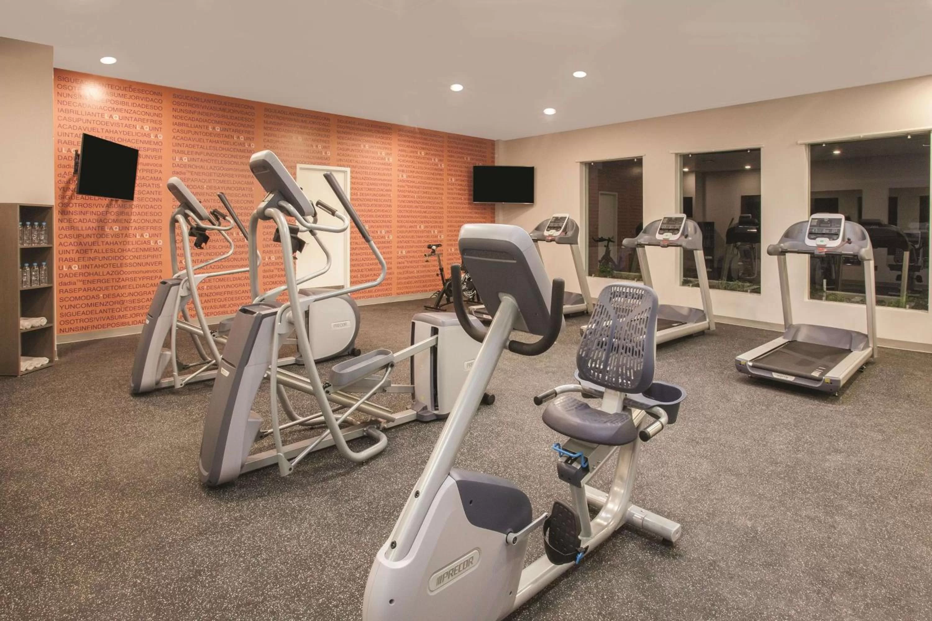 Fitness centre/facilities in La Quinta by Wyndham Aguascalientes