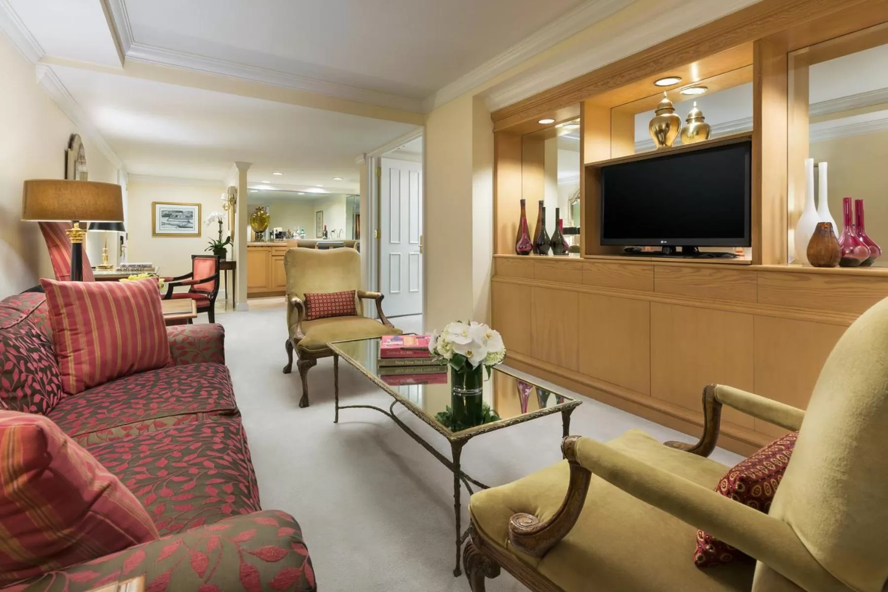 TV and multimedia in The Michelangelo Hotel