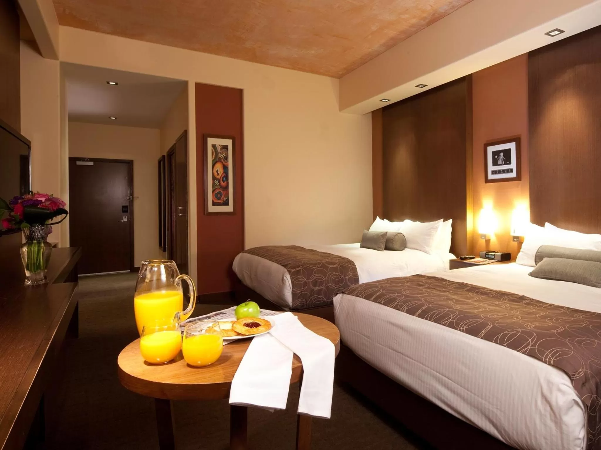 Bedroom, Bed in Isleta Resort & Casino