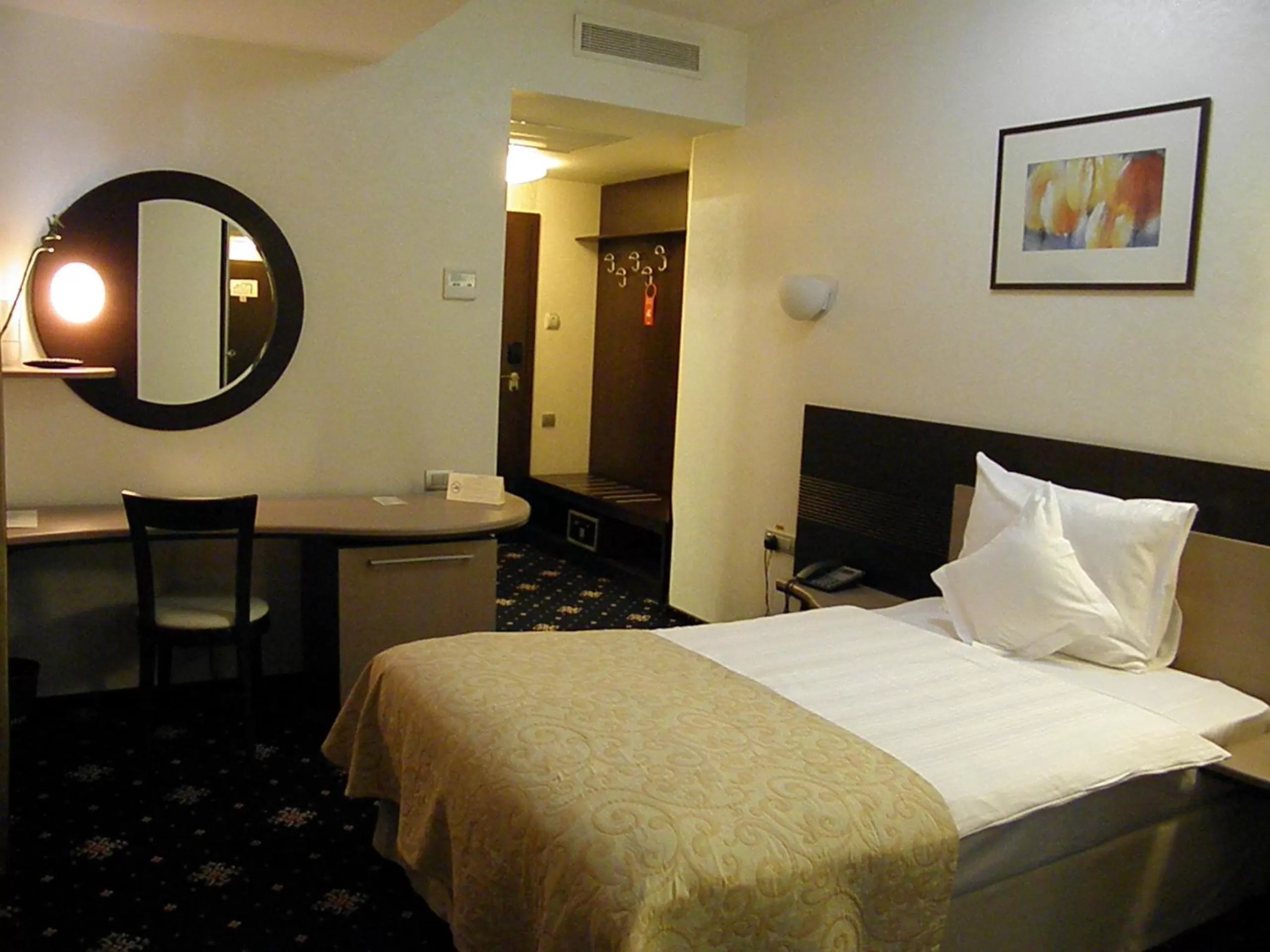 Bed in Hotel Berthelot