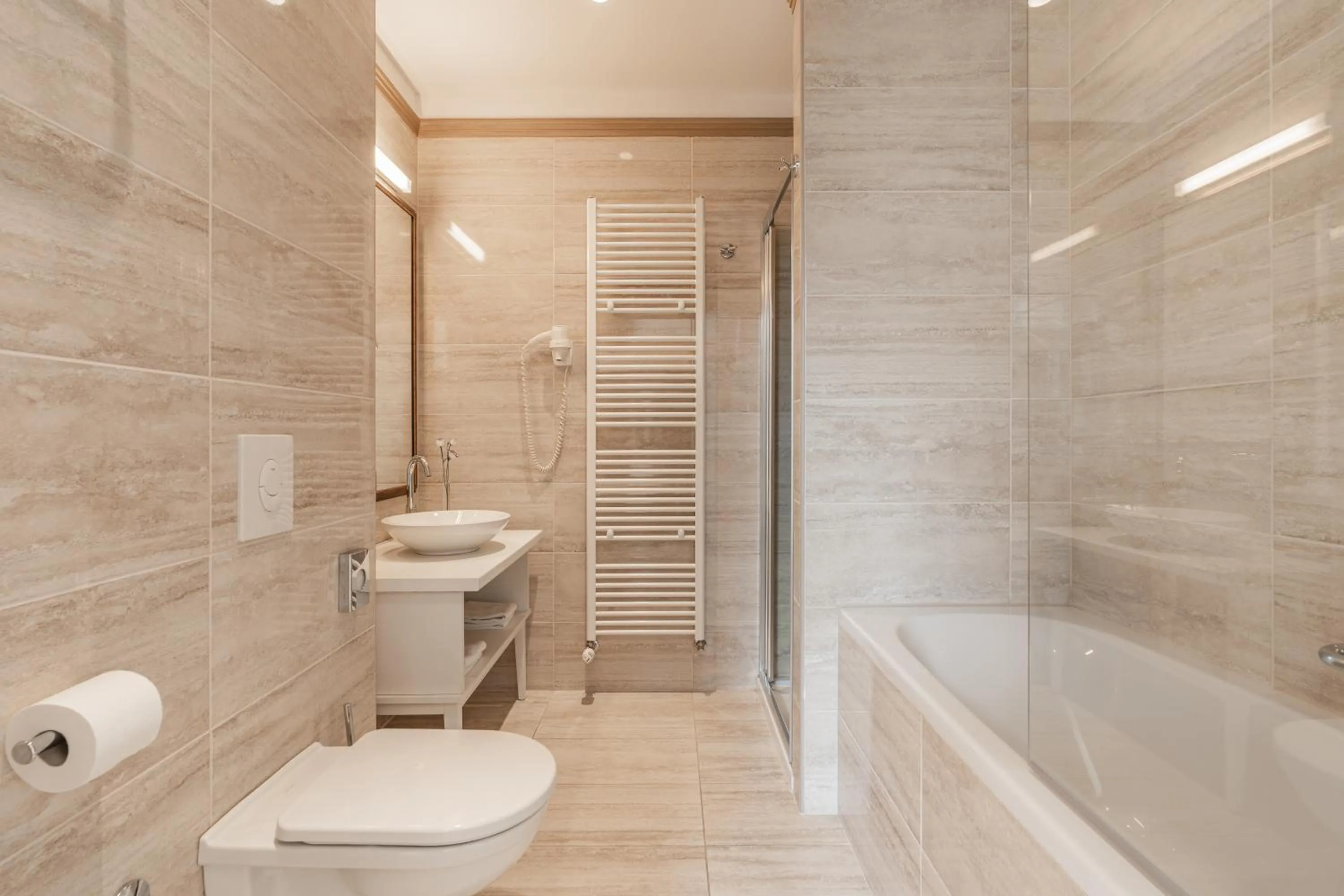 Shower in Hotel Bellevue - by Liburnia Hotels & Villas