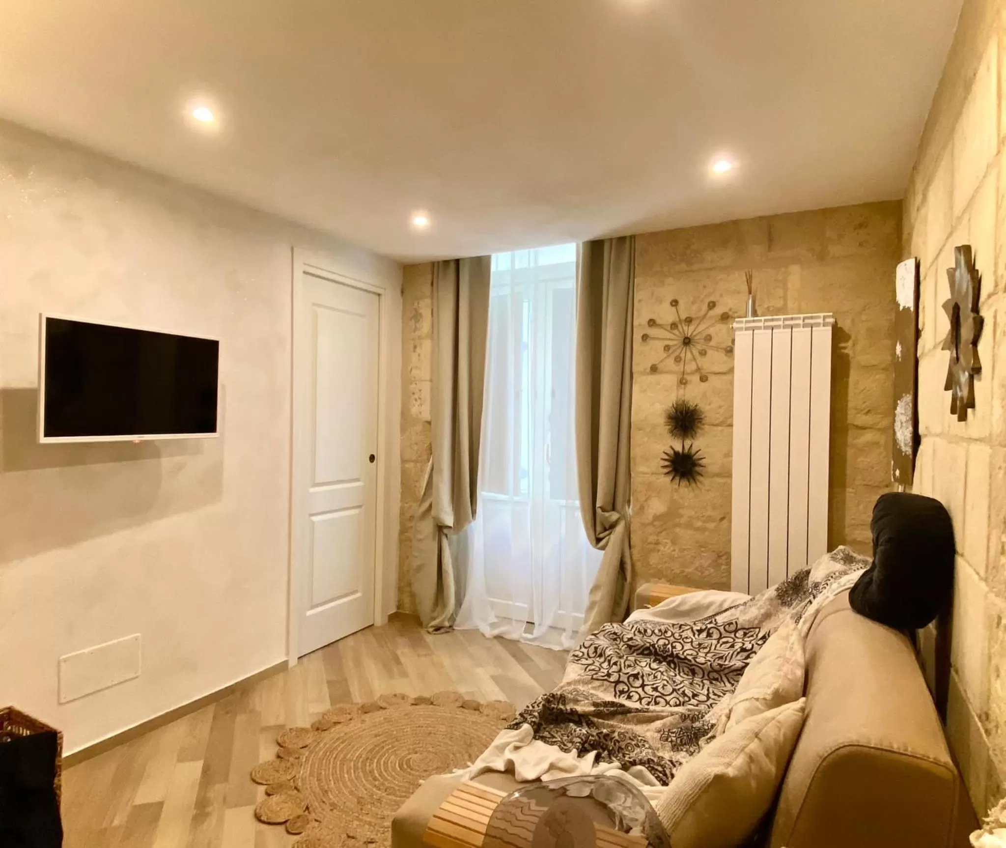 Living room, TV/Entertainment Center in Palazzo Emy