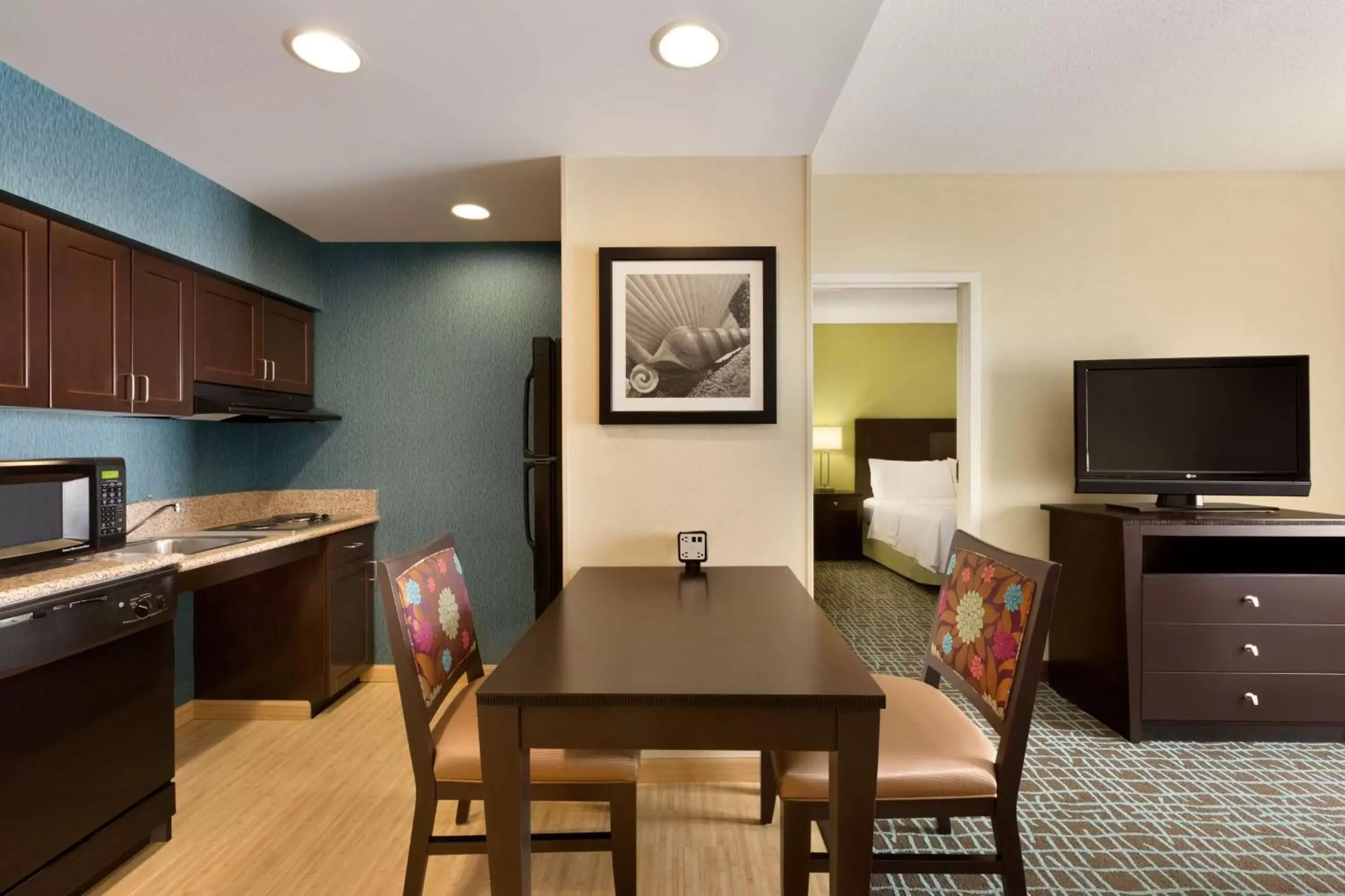 One-Bedroom King Suite - Hearing Accessible in Homewood Suites Fort Myers Airport - FGCU One-Bedroom King Suite - Hearing Accessible in Homewood Suites Fort Myers Airport - FGCU