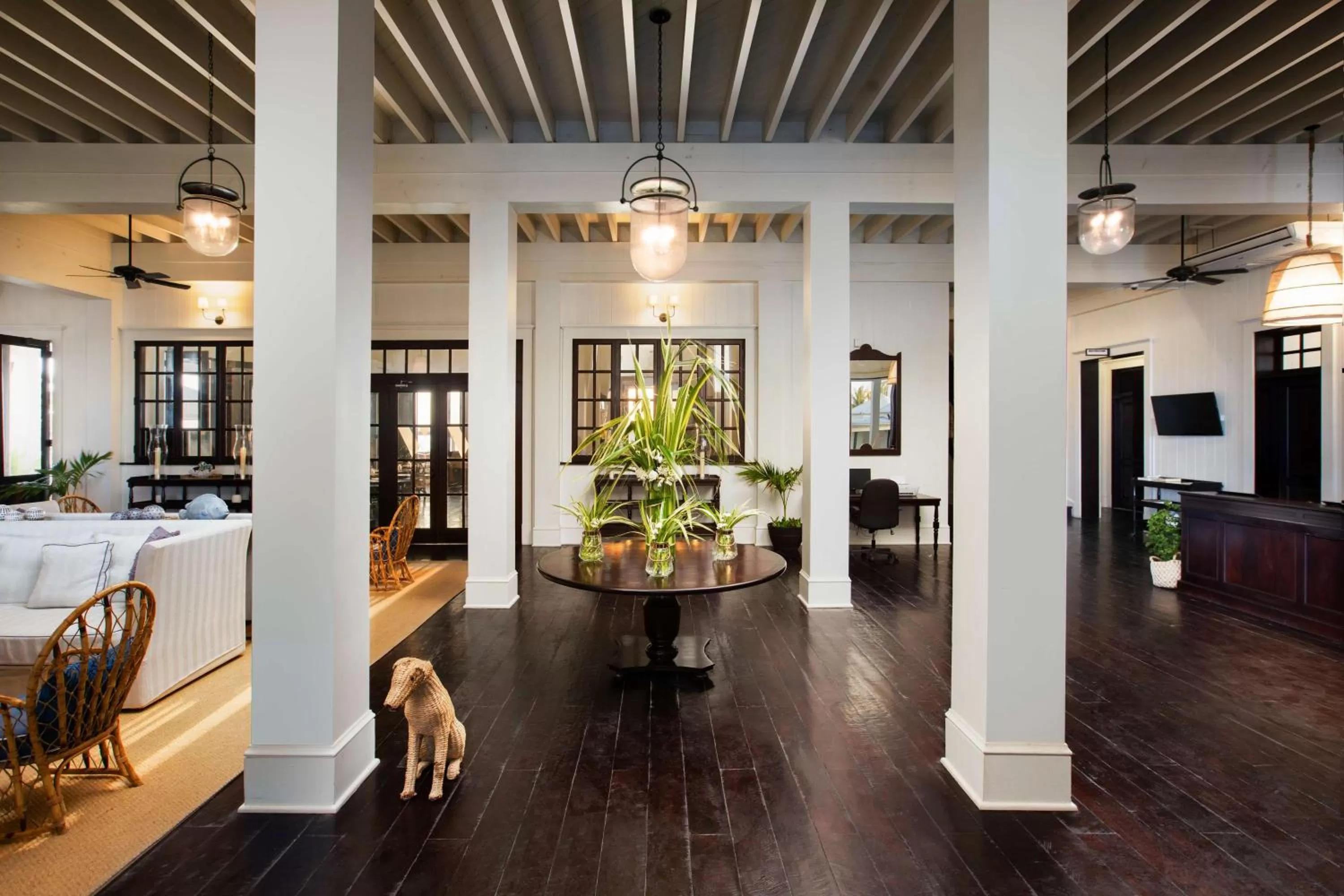 Lobby or reception, Bed in Mahogany Bay Resort and Beach Club, Curio Collection