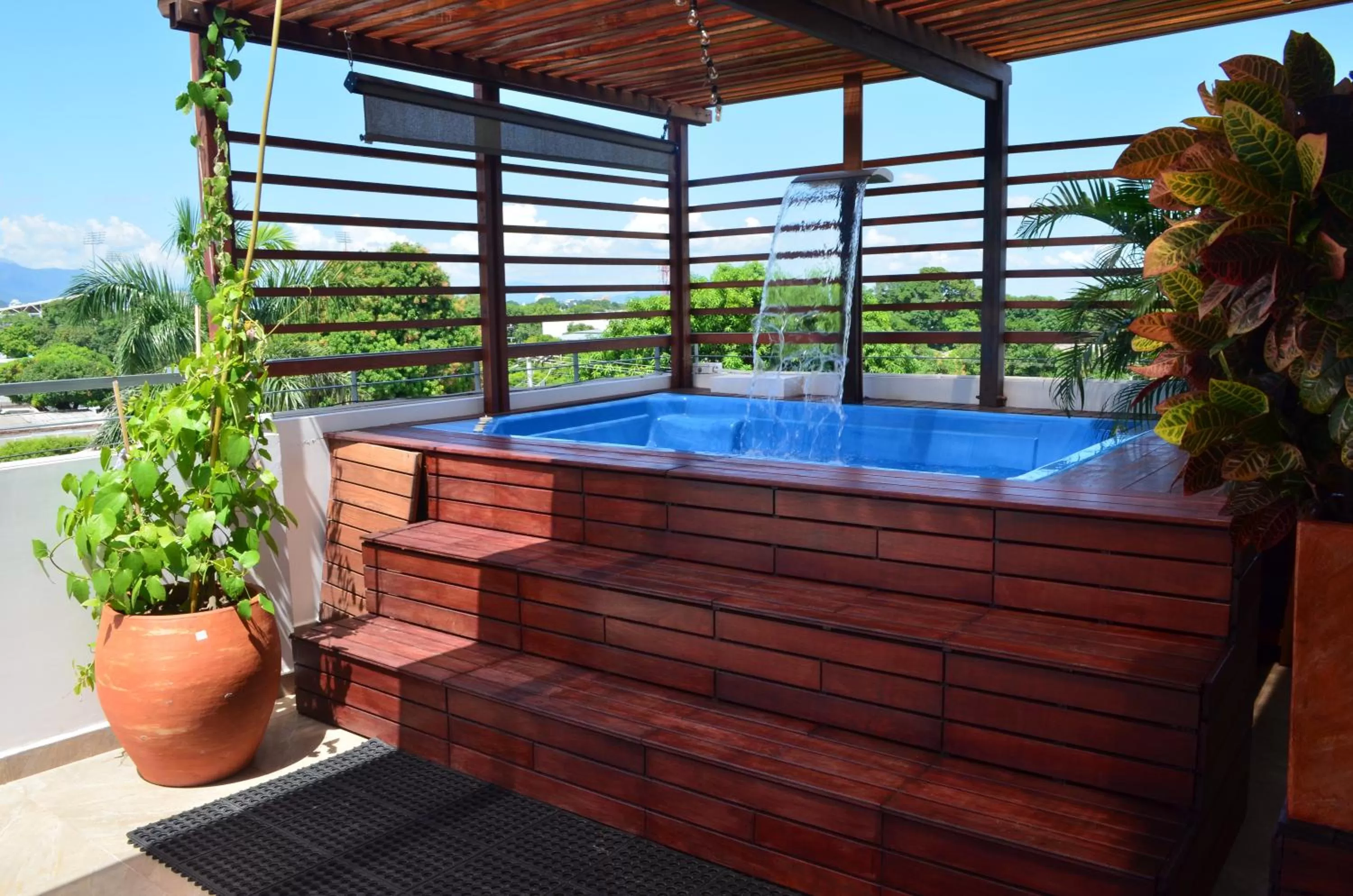 Natural landscape in Hotel Ucla Center