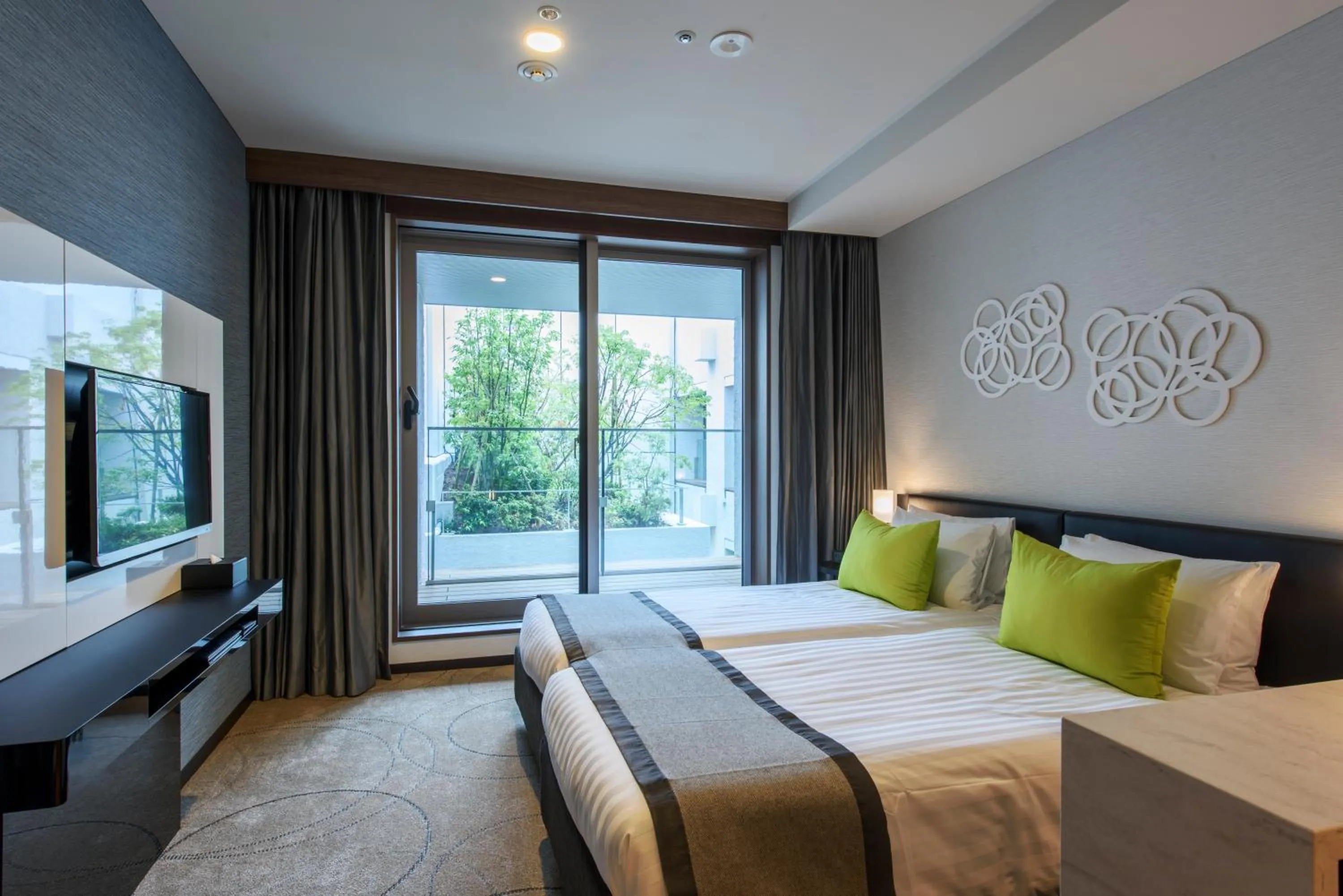 Photo of the whole room, Bed in Futakotamagawa Excel Hotel Tokyu