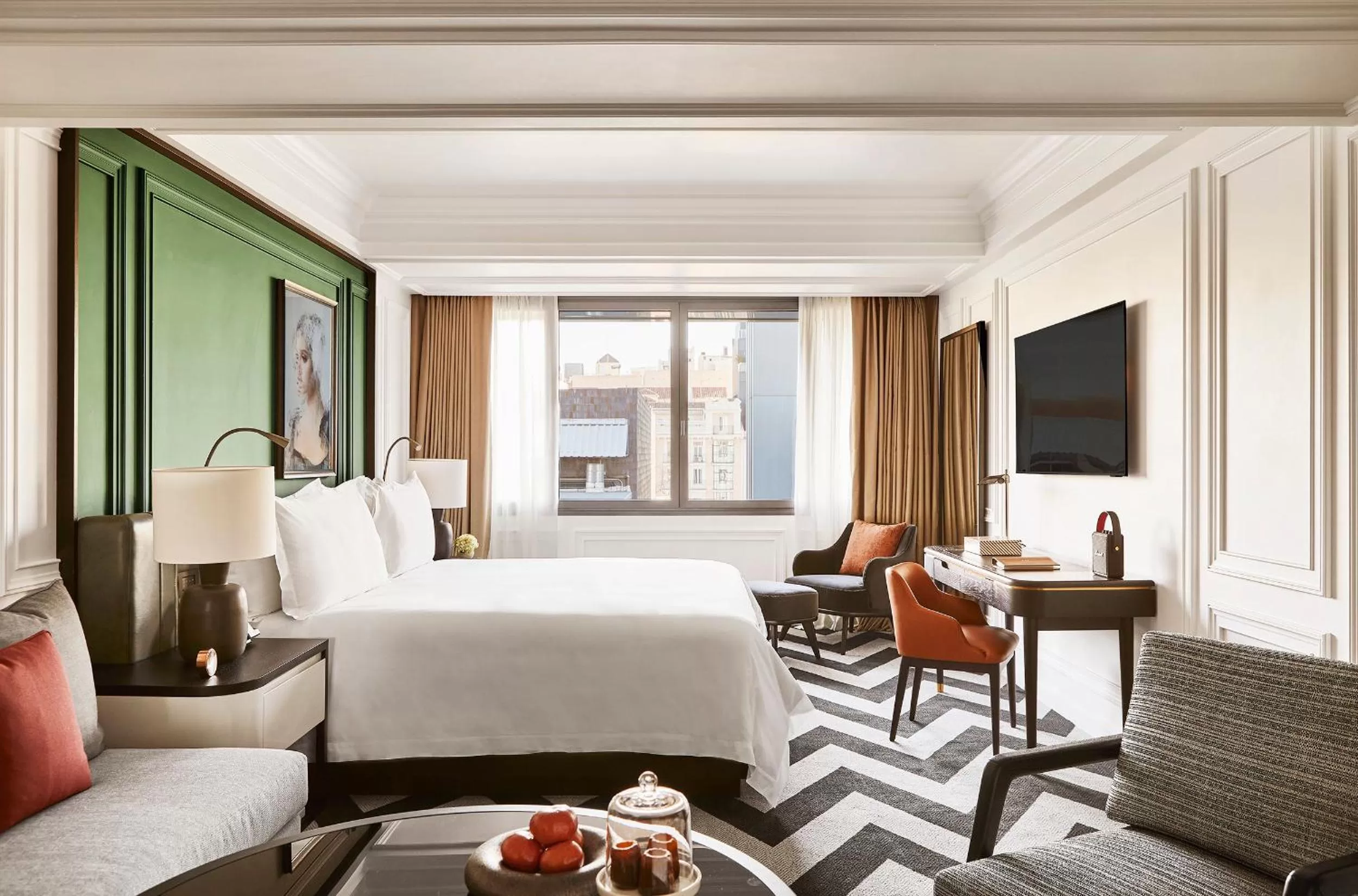 Bed in Rosewood Villa Magna