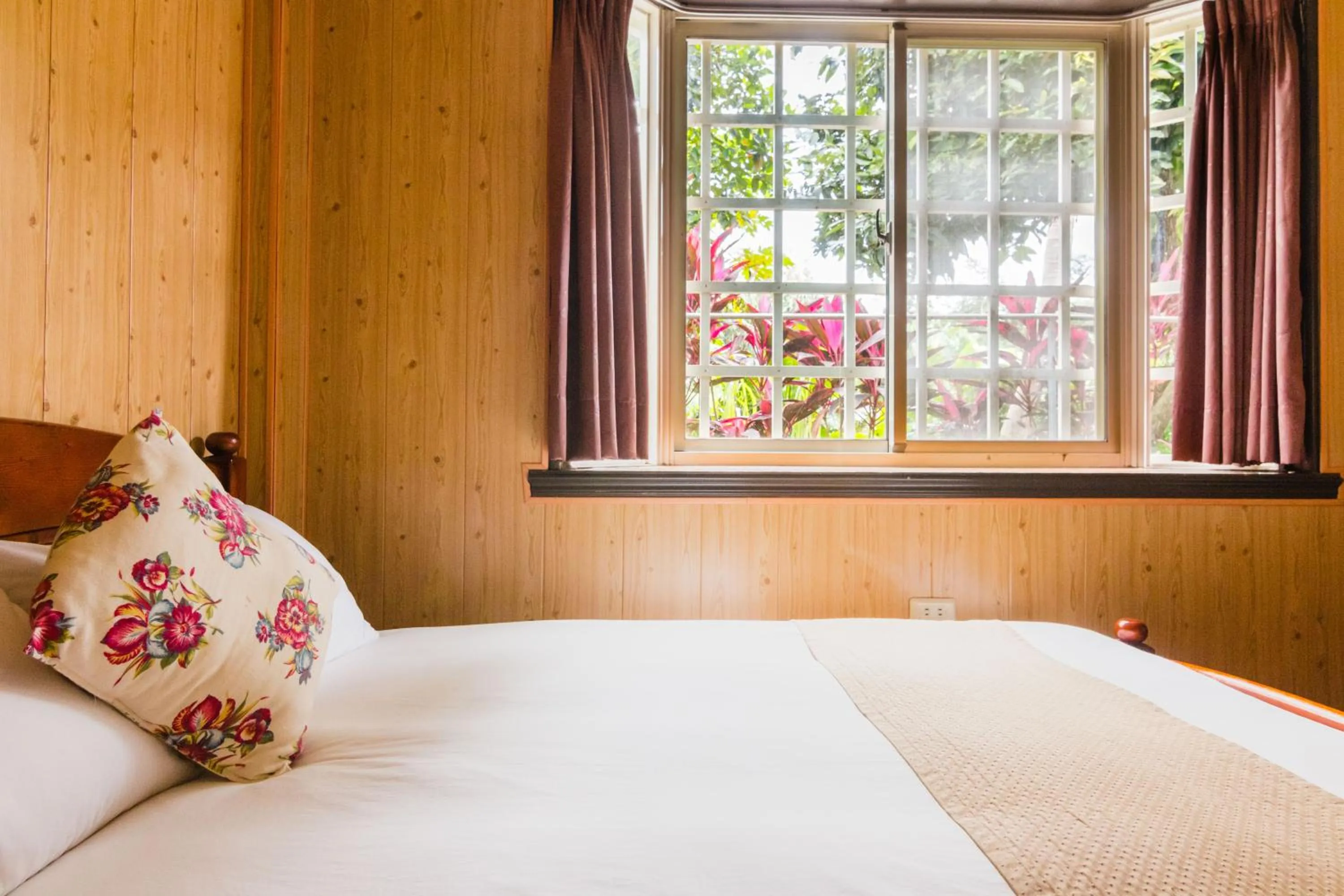 Classic Quadruple Room in Dream Home B&B