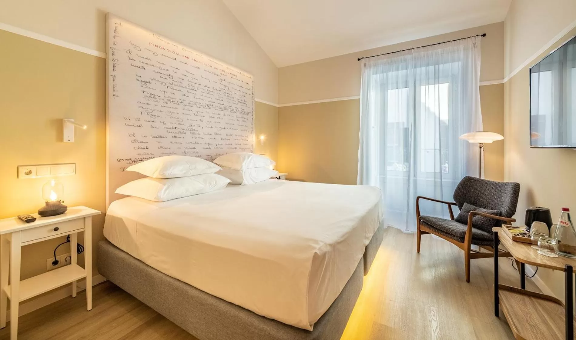 Bedroom, Bed in Pestana Fisherman Village