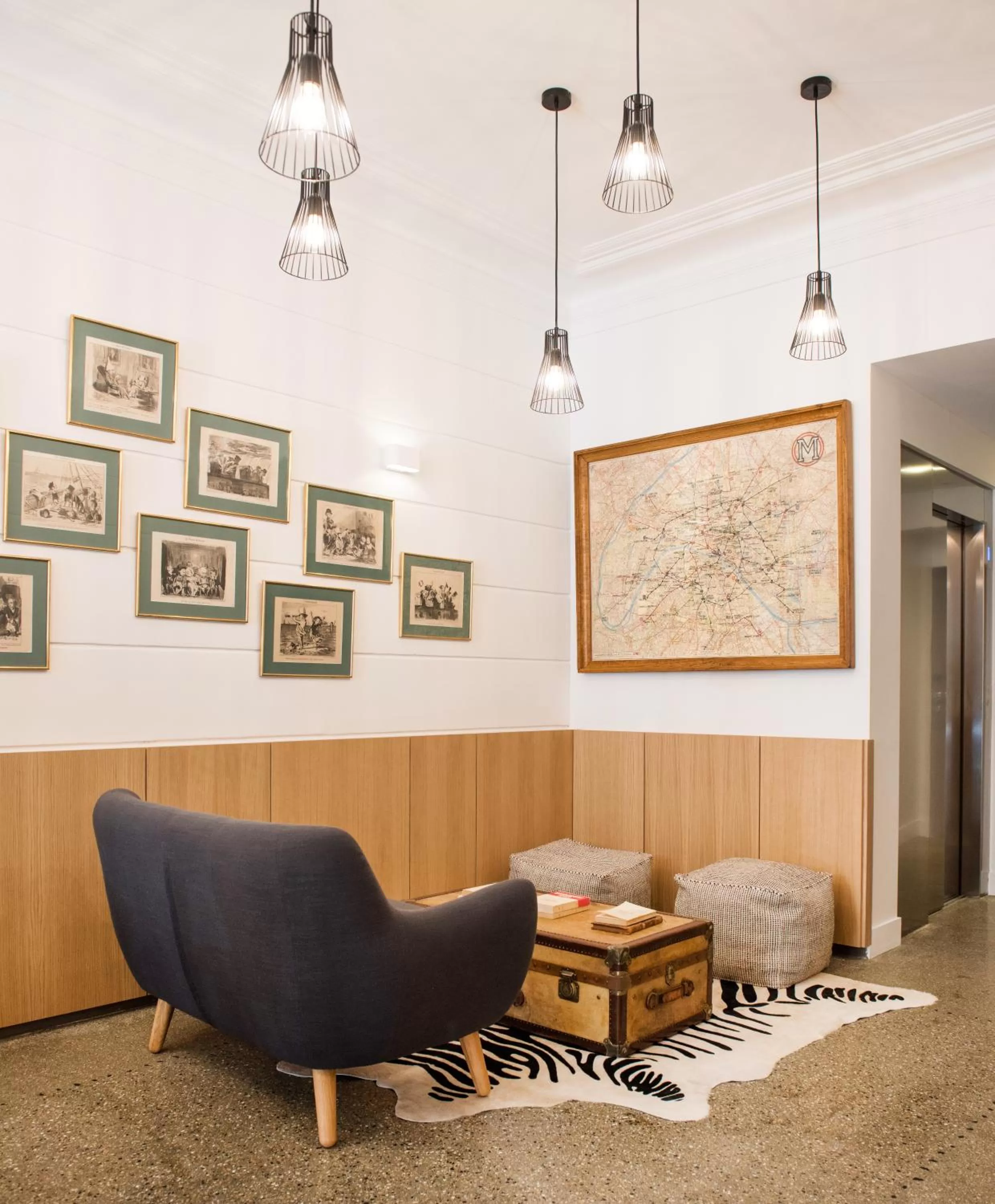 Living room in Hôtel Helzear Etoile