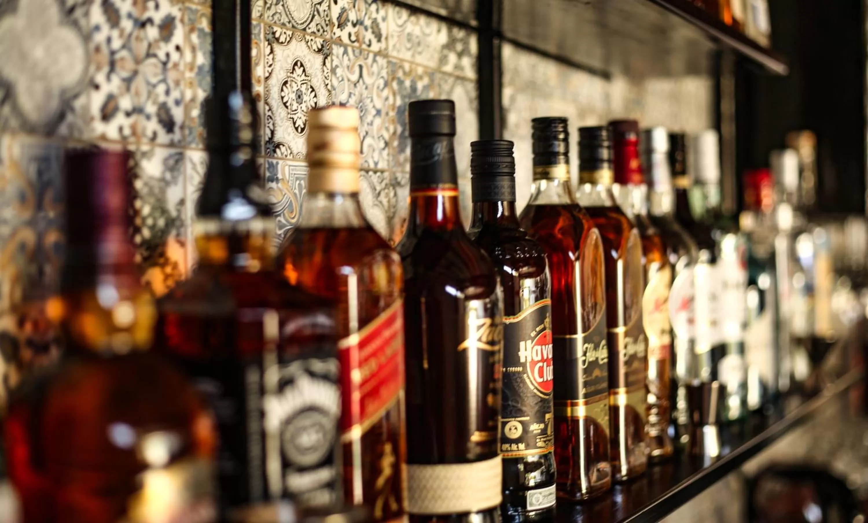 Alcoholic drinks in AGAM Hotel Boutique Bacalar - Adults Only