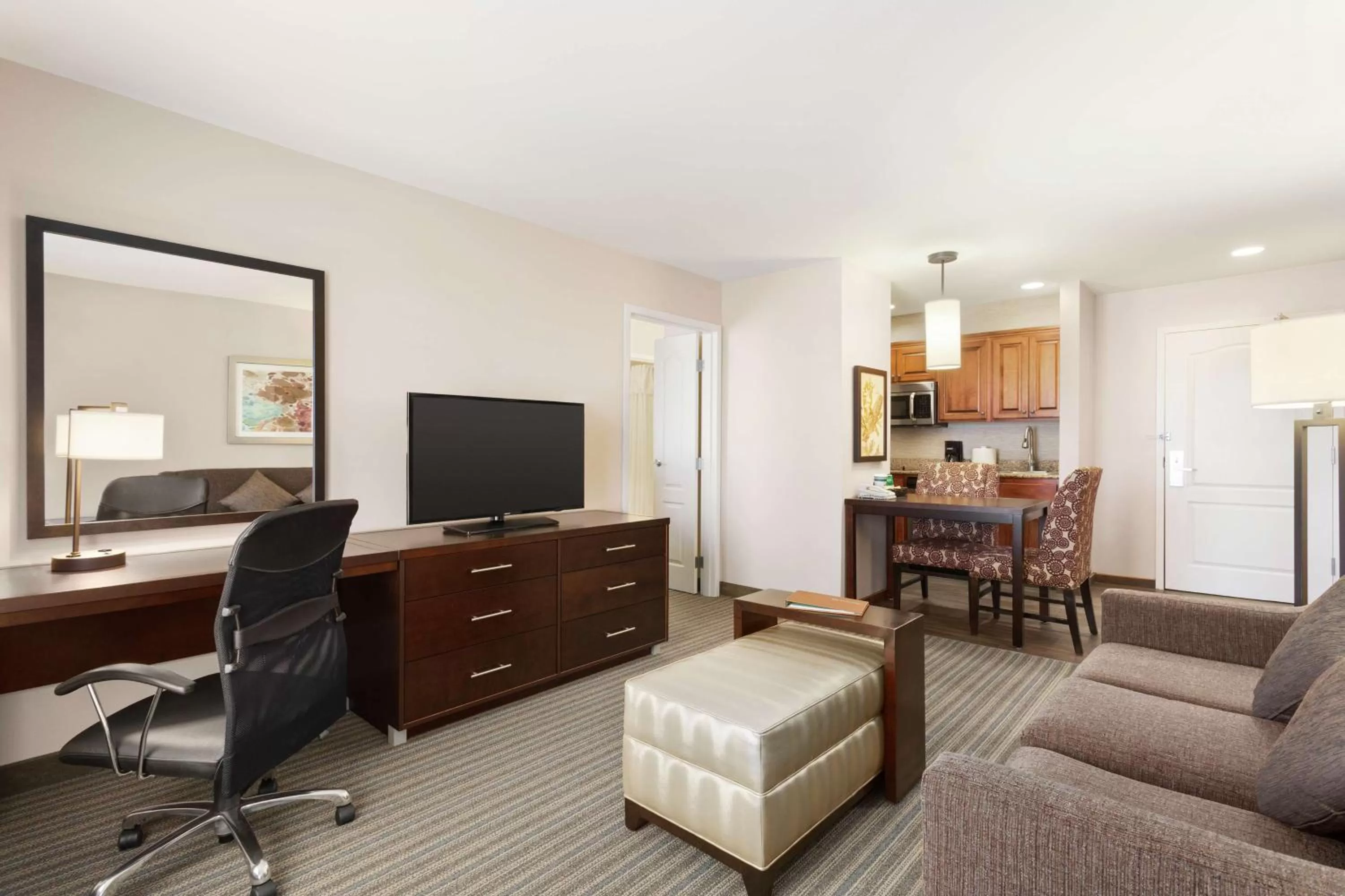 Bedroom in Homewood Suites by Hilton Fargo