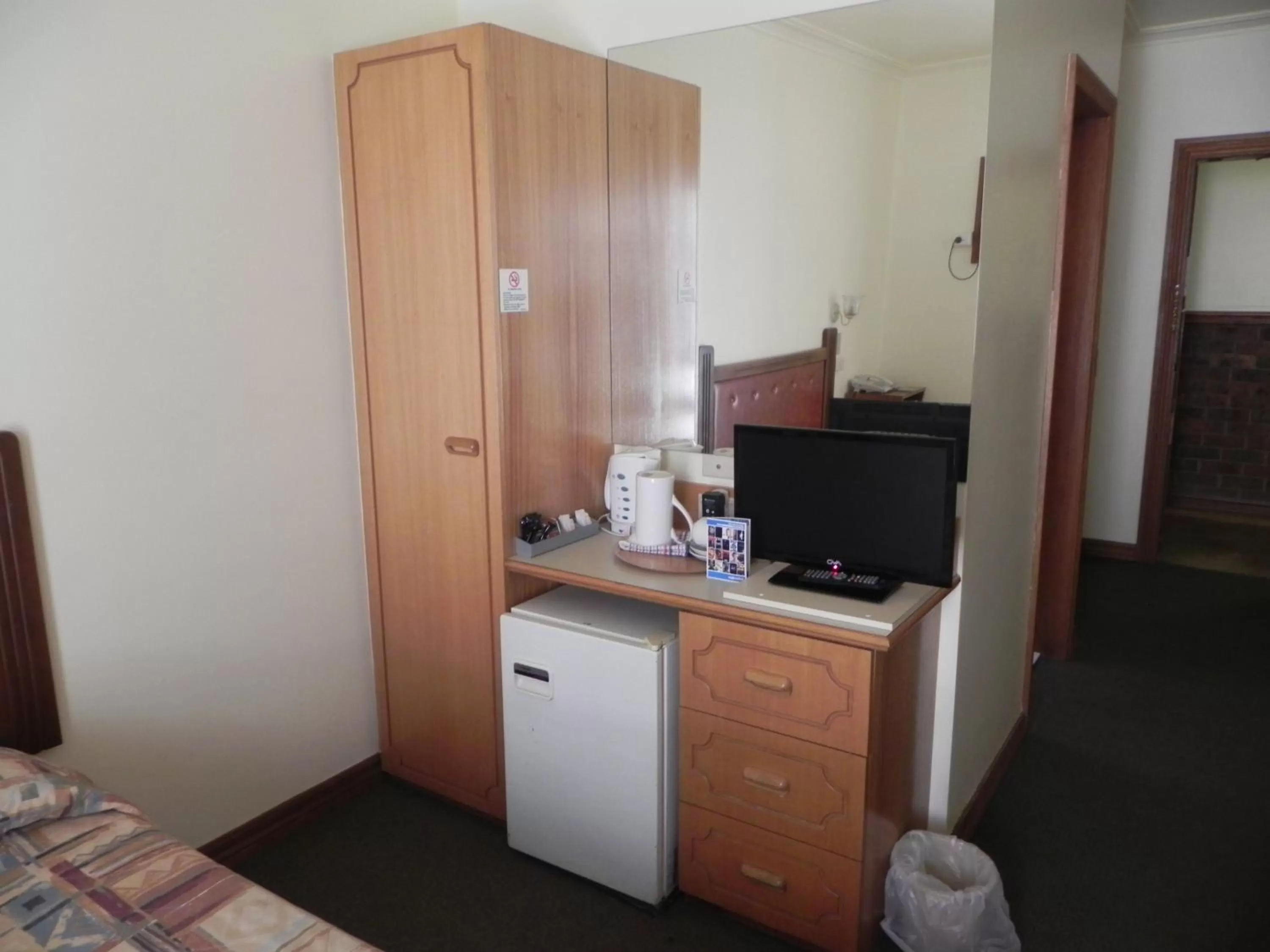 Coffee/tea facilities in St Georges Motor Inn